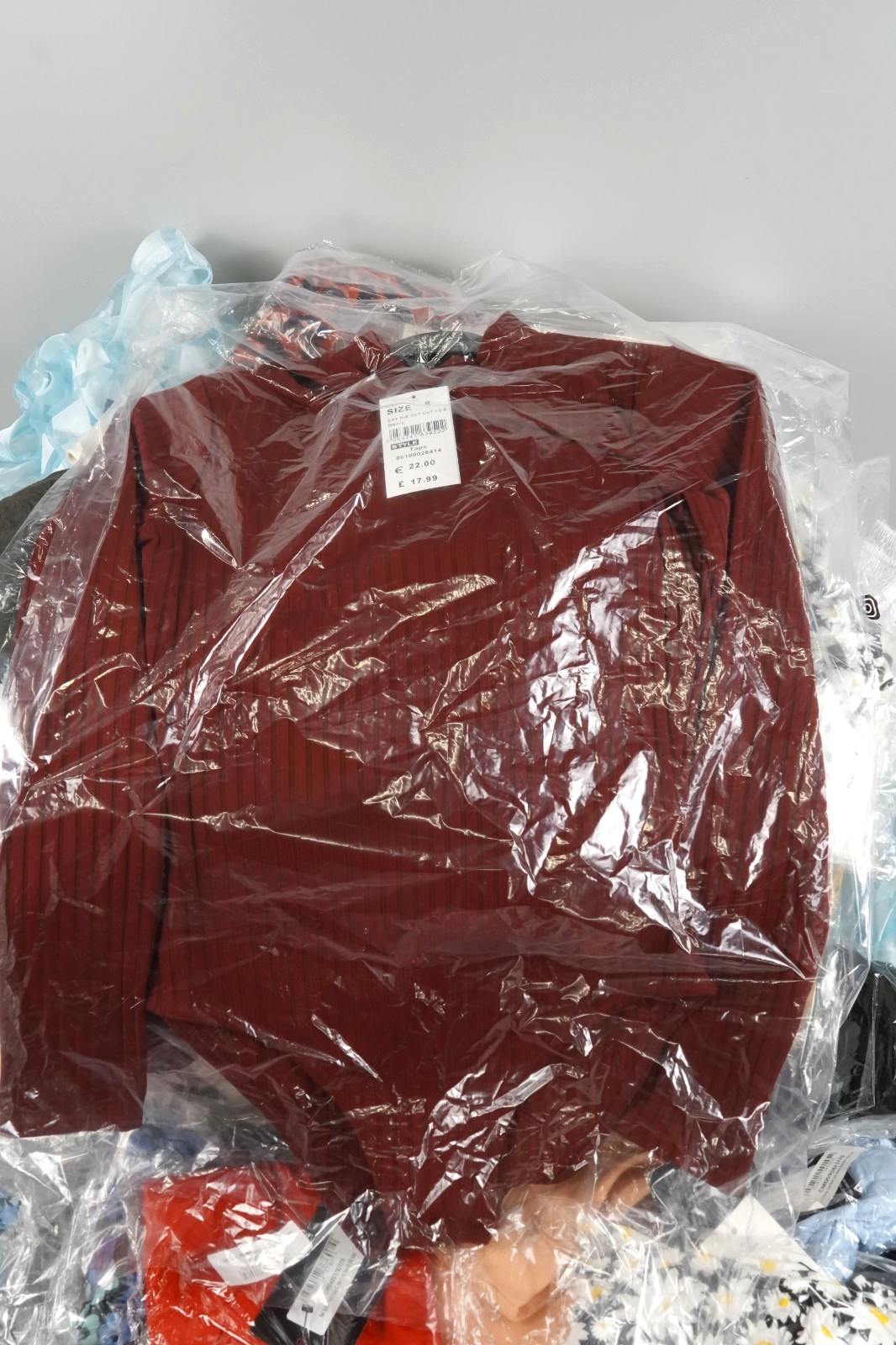 JOBLOT Branded Clothing 75 pieces Bulk New with tags