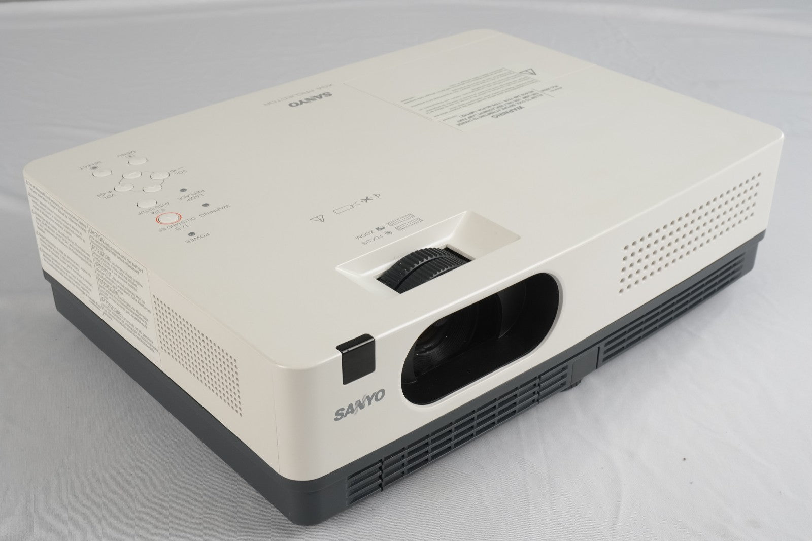 XGA Projector SANYO PLC-XE34 5126h 1024 x 768 1500 lumens