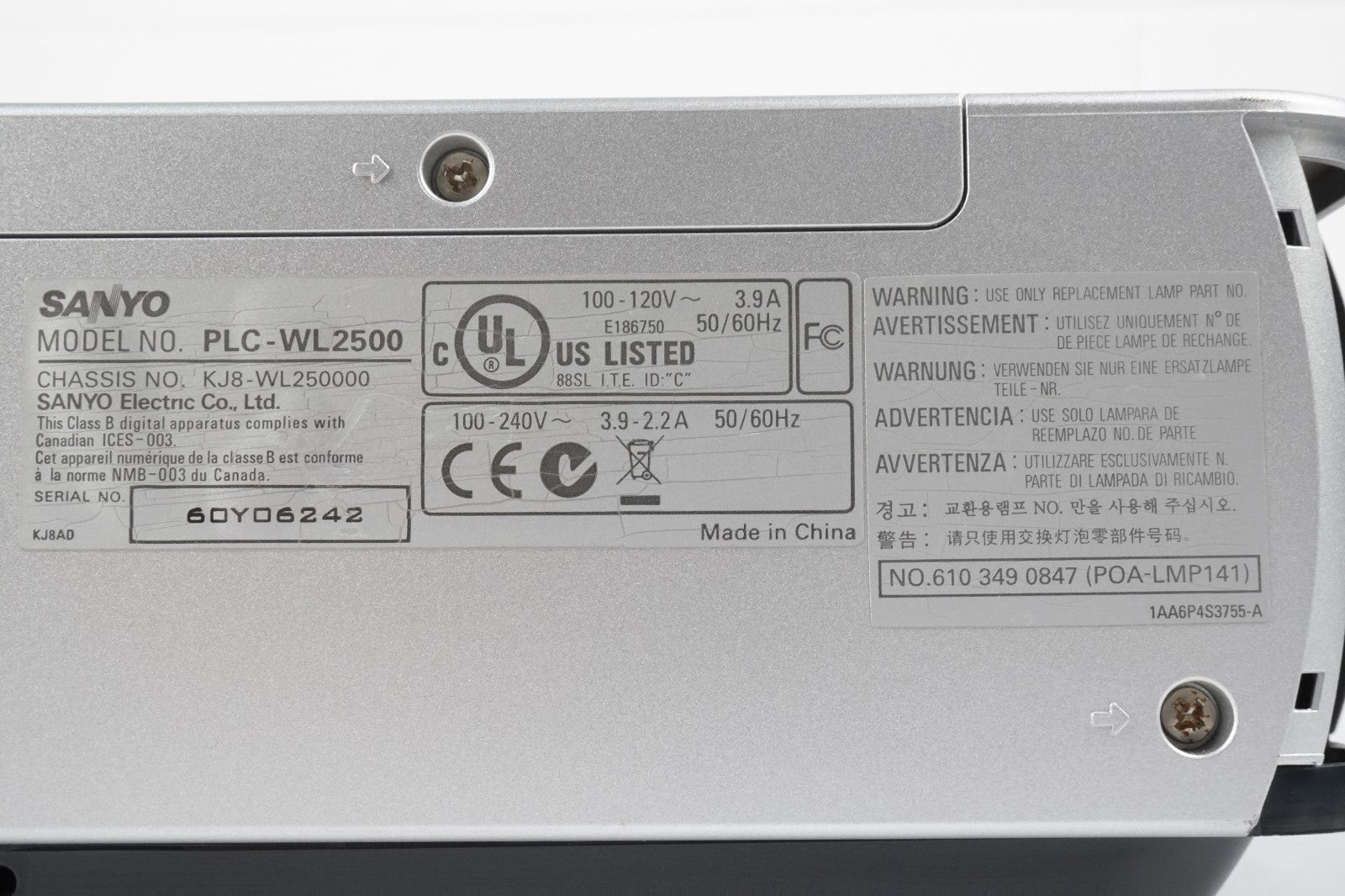 WXGA Projector SANYO PLC-WL2500 f Conference Room 743h Missing Filter Cover