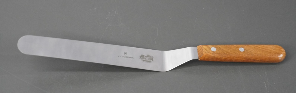 Victorinox Angled Palette Knife 25cm Spreading Lifting Cutting Cakes Wooden Hand