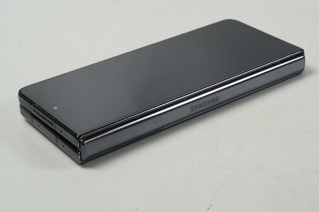 Samsung Galaxy Z Fold4 SM-F936B/DS - 256GB - Phantom Black (Unlocked)