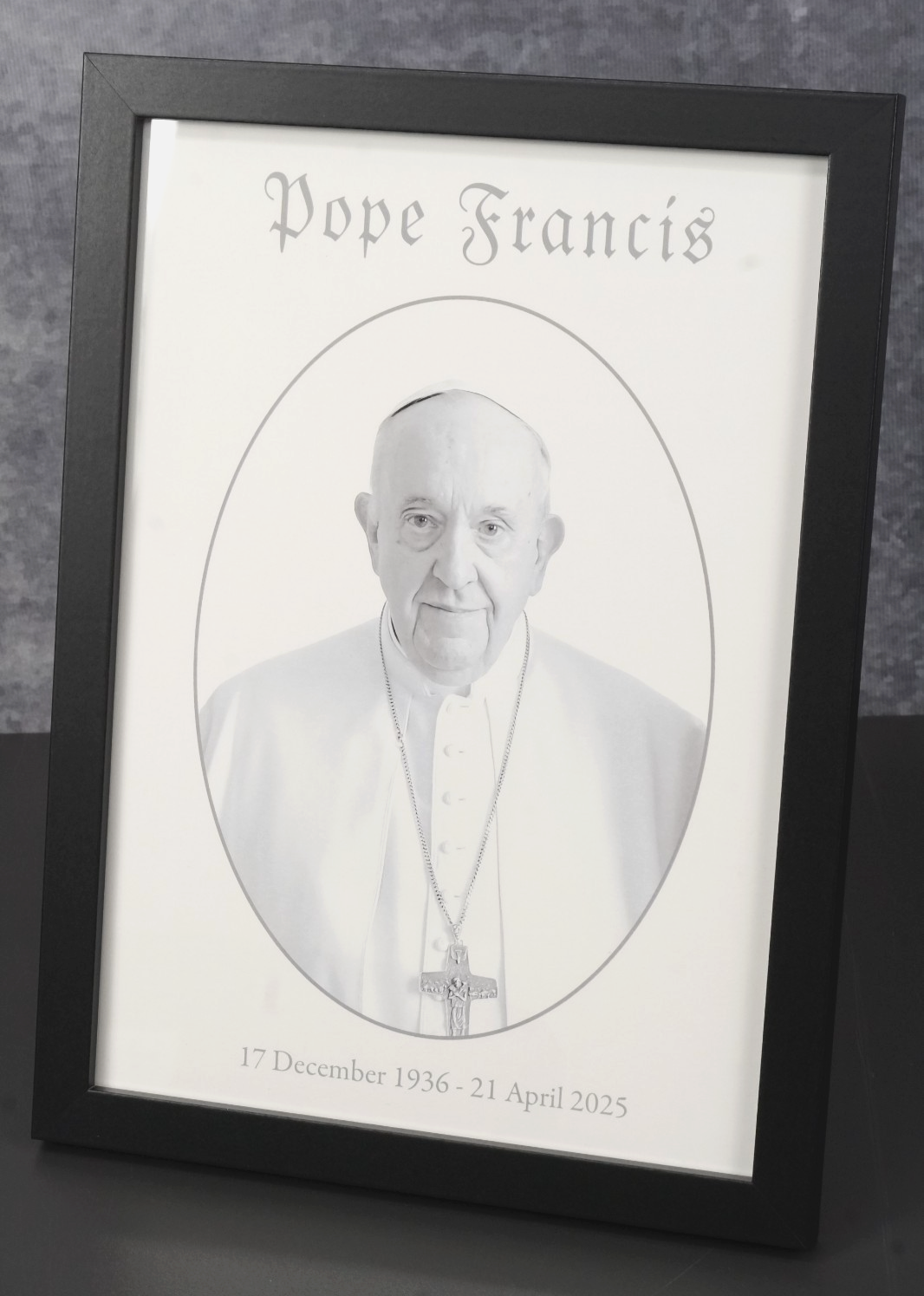 A4 Black Picture Frame Wall Mounted Freestanding Photo Certificate Frame