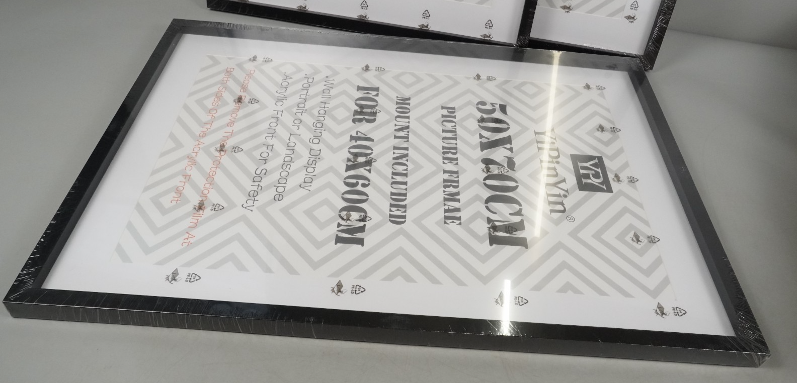 50x70cm Black Picture Frames Set of 3 with Mounts for 40x60cm, 70x50cm Poster