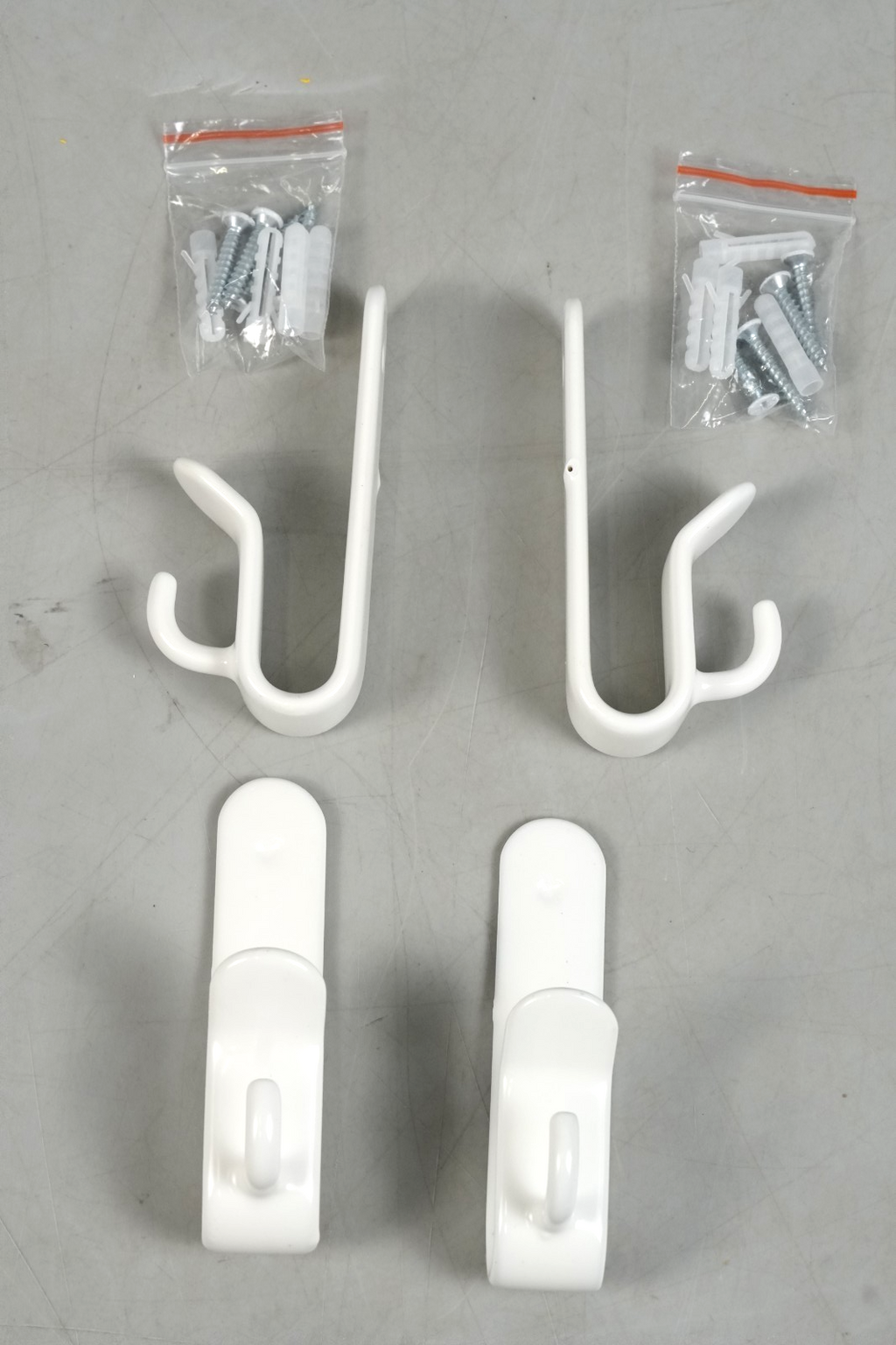 4pcs Snowboard Wall Mount Clips Double Rack Horizontal Ski Mount Clips Skateboar