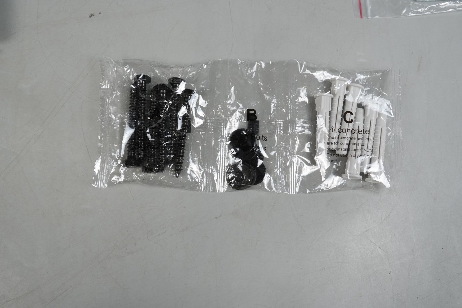 TV Wall Bracket Long Reach 1219mm for 37-86in LED LCD Flat Curved TVs 50kg VESA