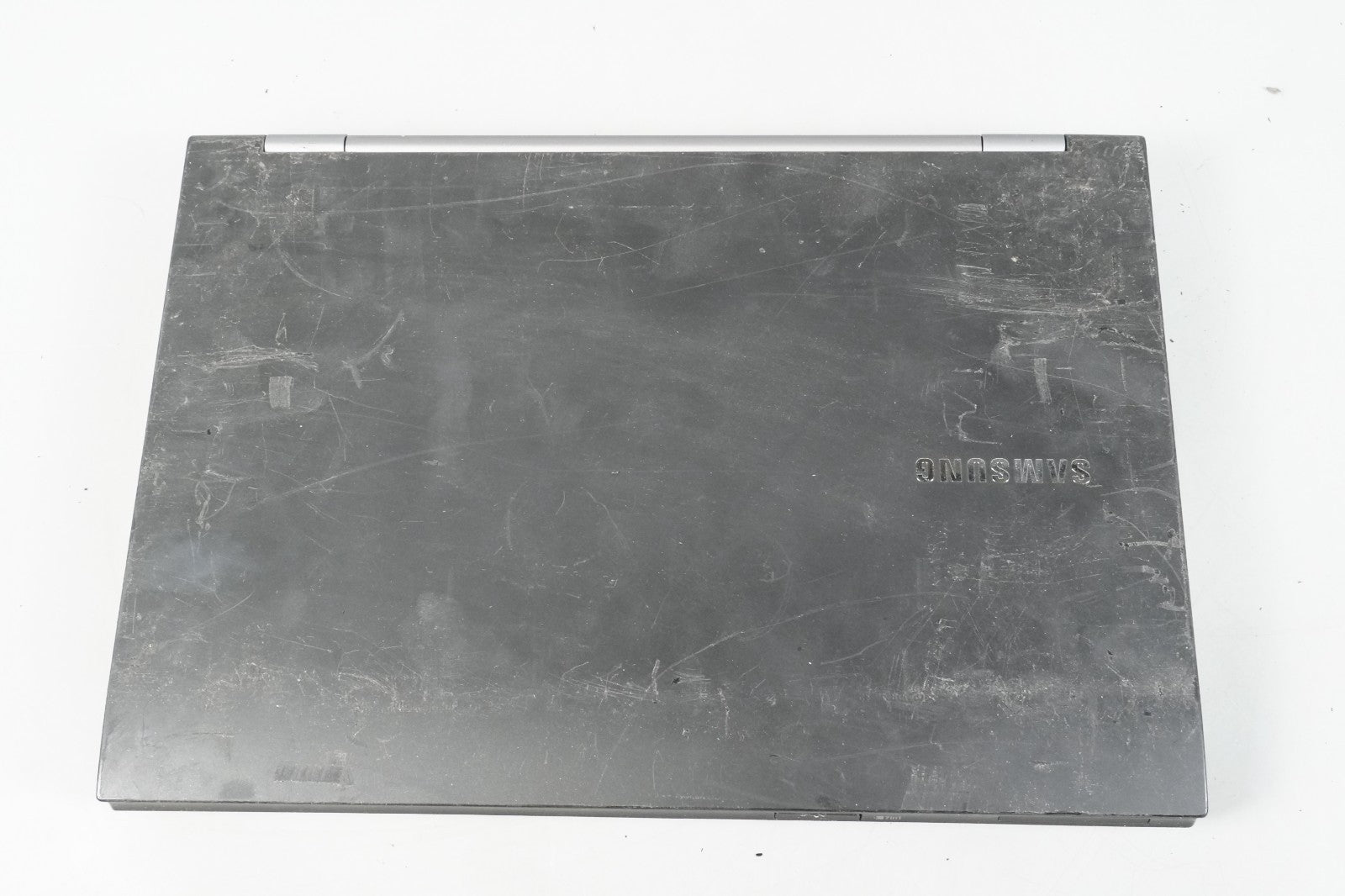 Laptop Samsung 400B Core i3 Intel HD Graphics for Spares or Repairs