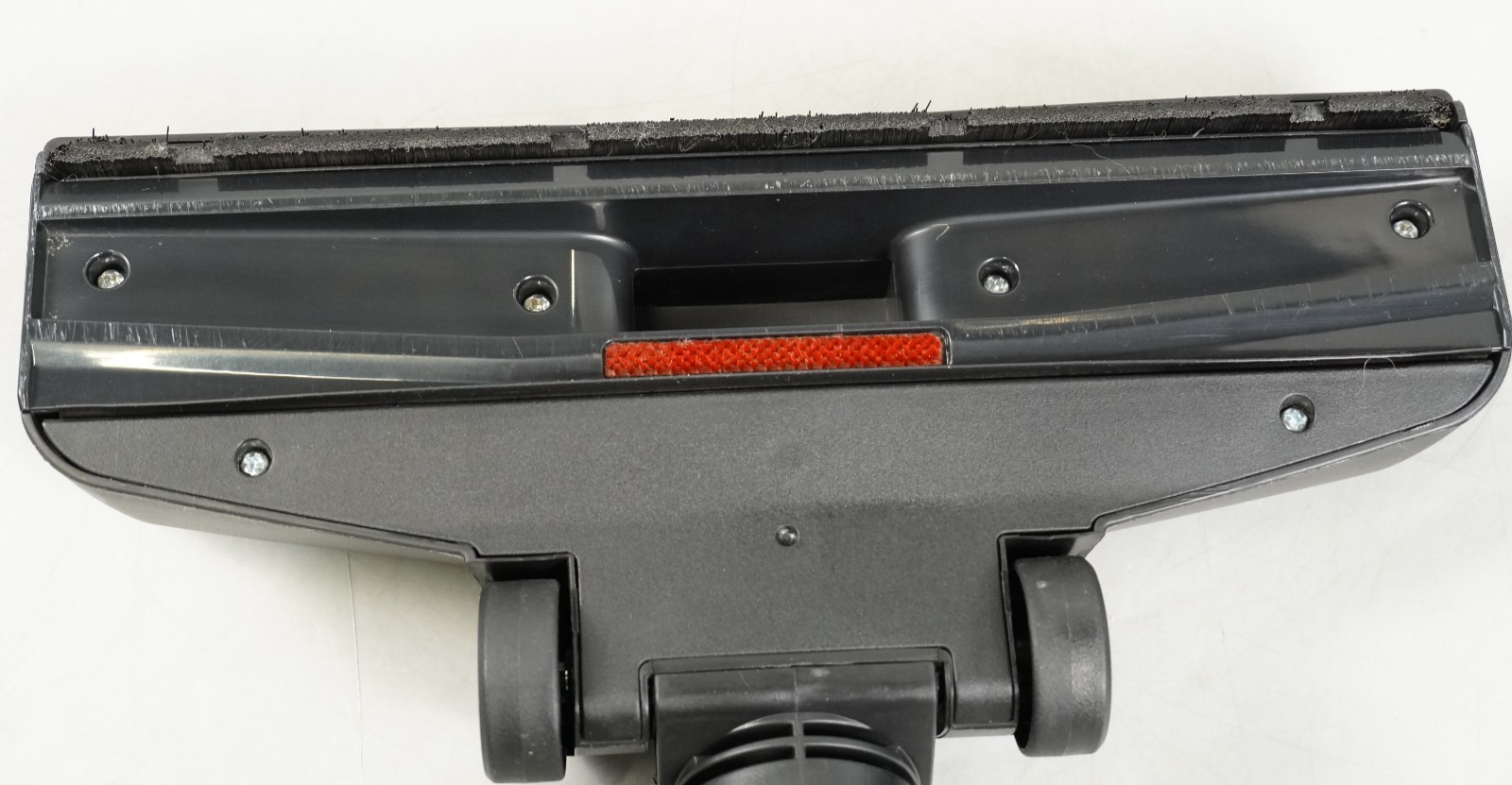 Cylinder Vacuum Cleaner 700W Bagless