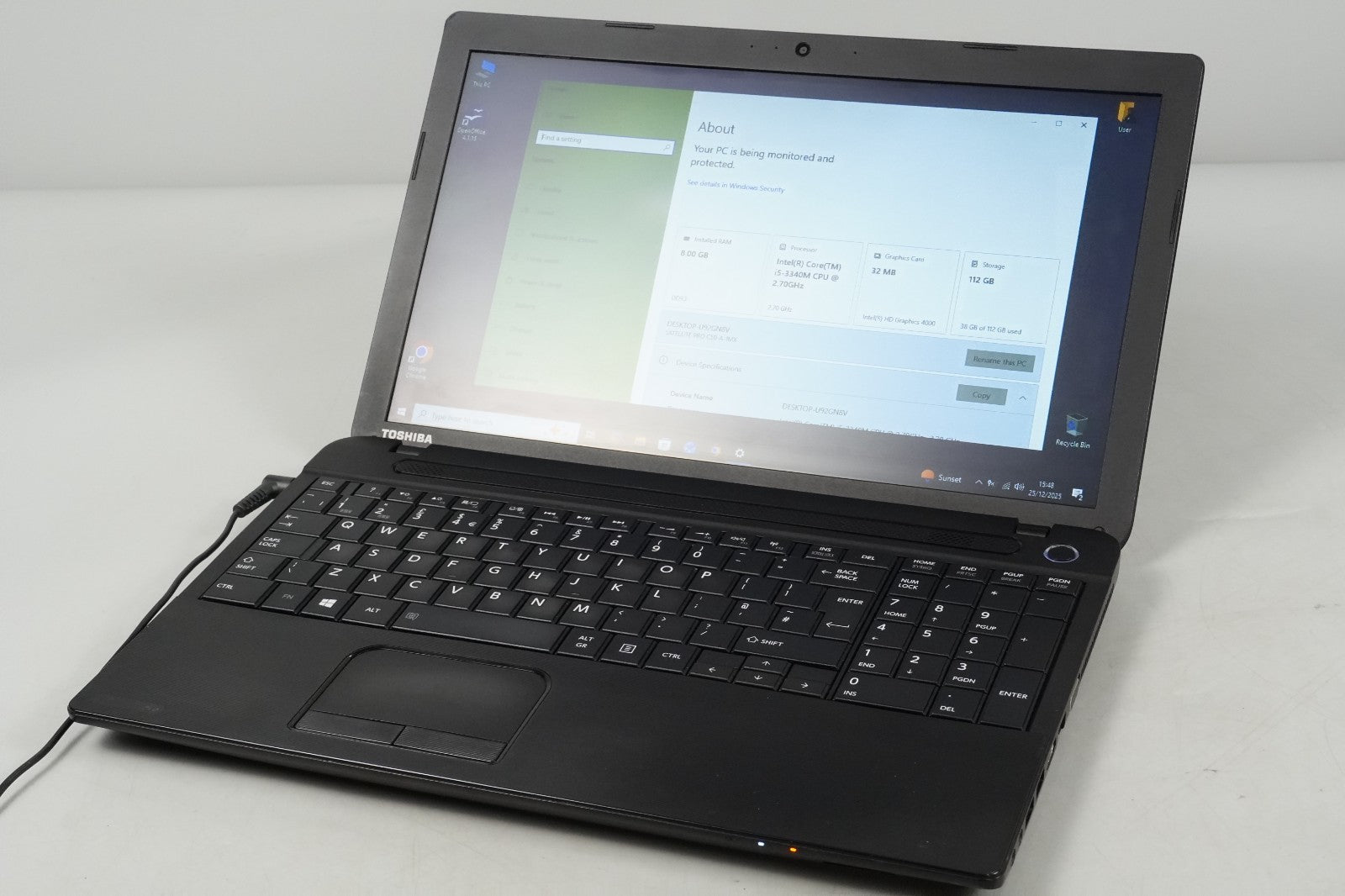 Toshiba Satellite PRO C50 4Core i5 3340M 2.7GHz 8GB RAM 128GB SSD BT WiFi NO BAT