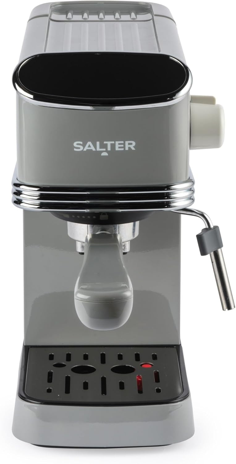 Espresso machine with digital LED display Salter with milk frothing wand