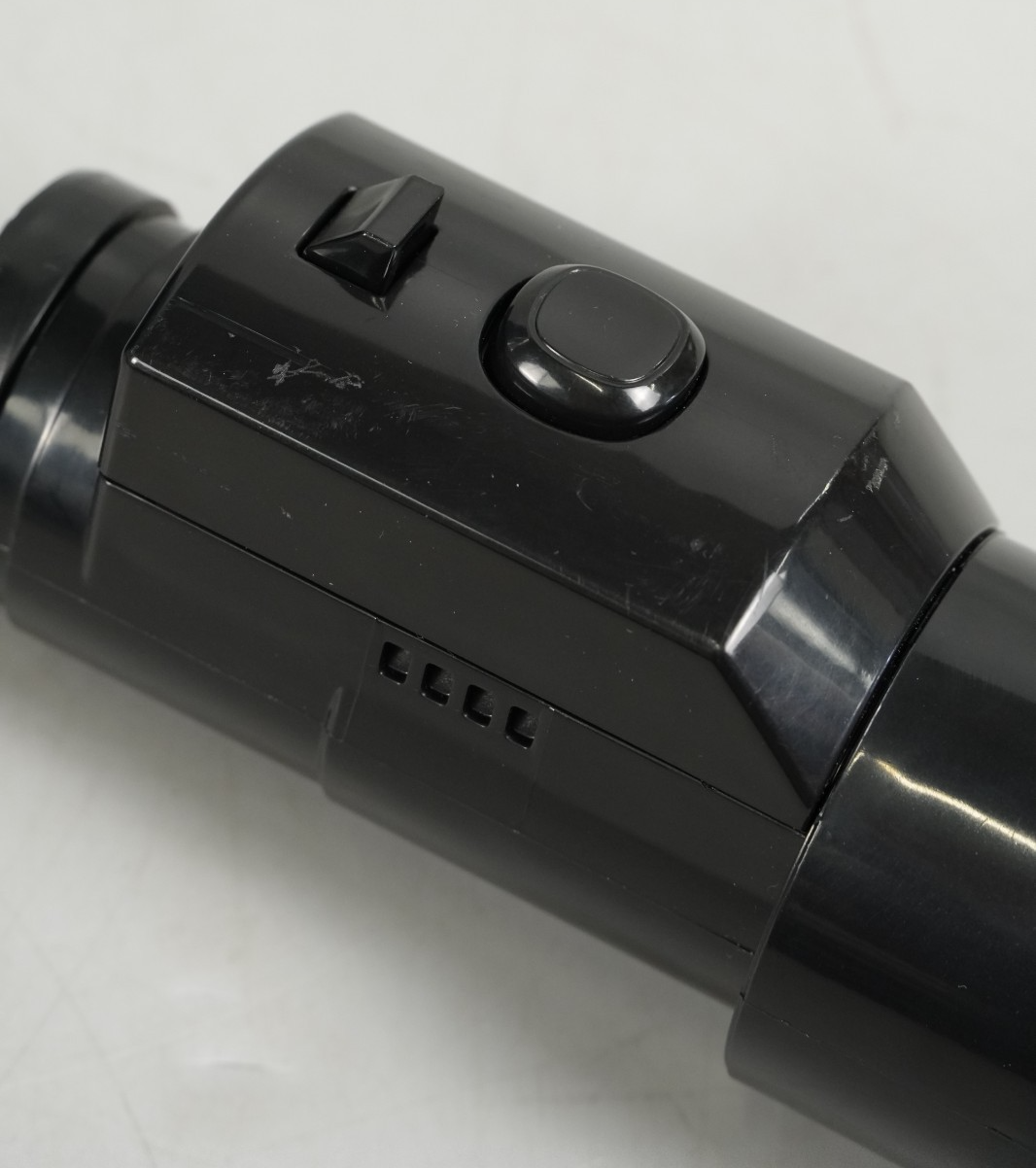 Cylinder Vacuum Cleaner 700W Bagless