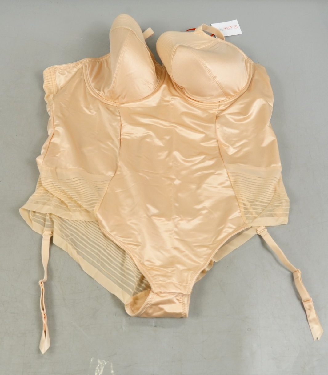 Shapewear Medium Tummy Control Wired Plunge Body Suit 44D MAGISCULPT Almond