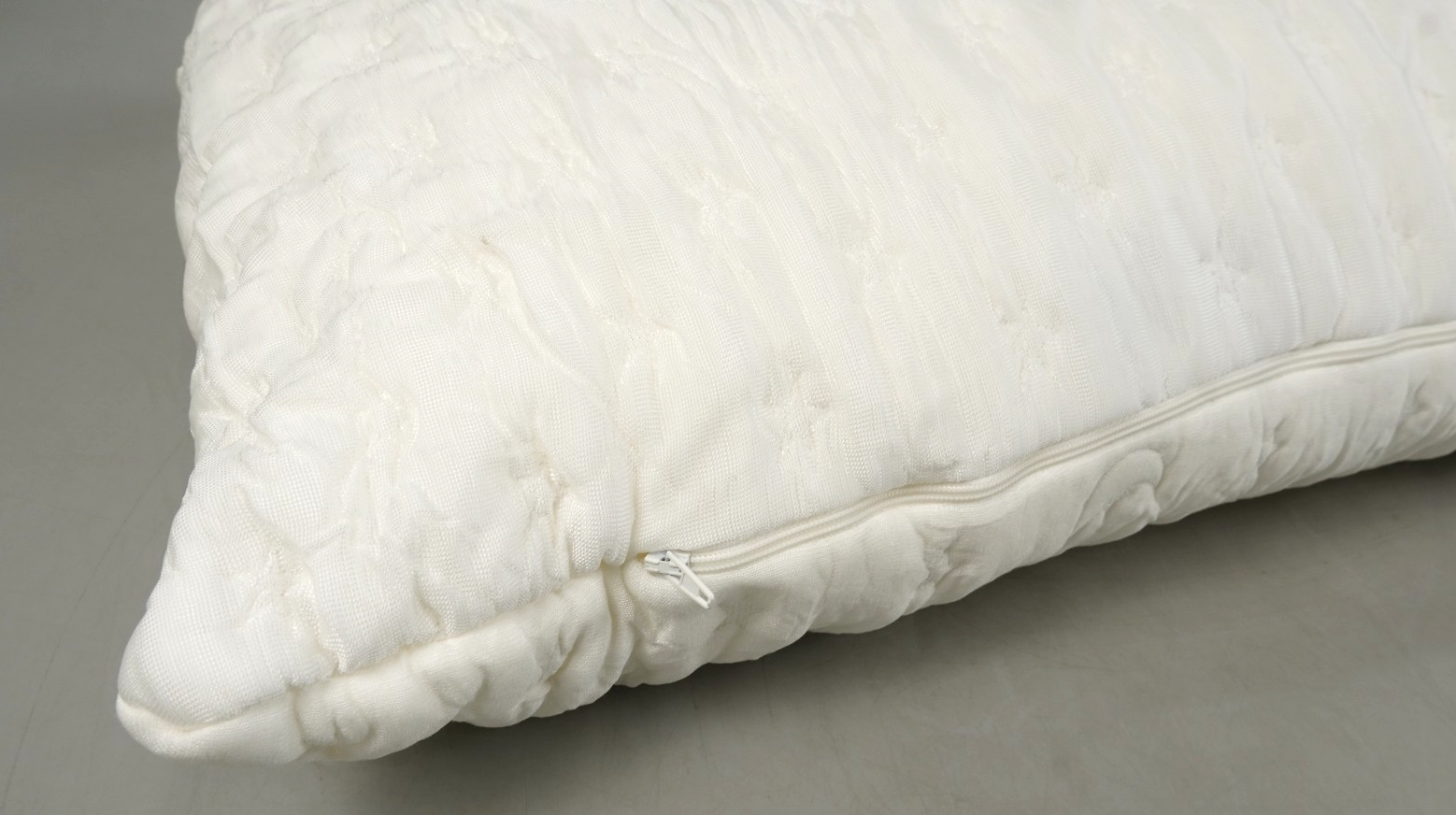 Shredded Memory Foam Pillow CertiPUR-US Pillow Adjustable Firmness
