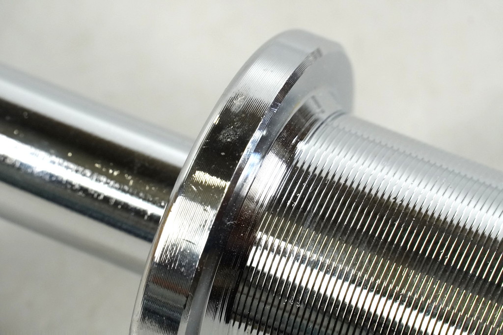 Curl Bar Weight Lifting Barbell Bar with Non-Slip Hand Grip and 2 Spring Collars