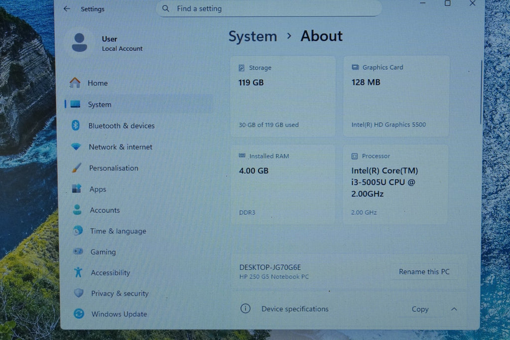 HP TPN-C125 15.6in Laptop Core i3 5005U 2GHz 4GB RAM 128GB SSD NO BATTERY