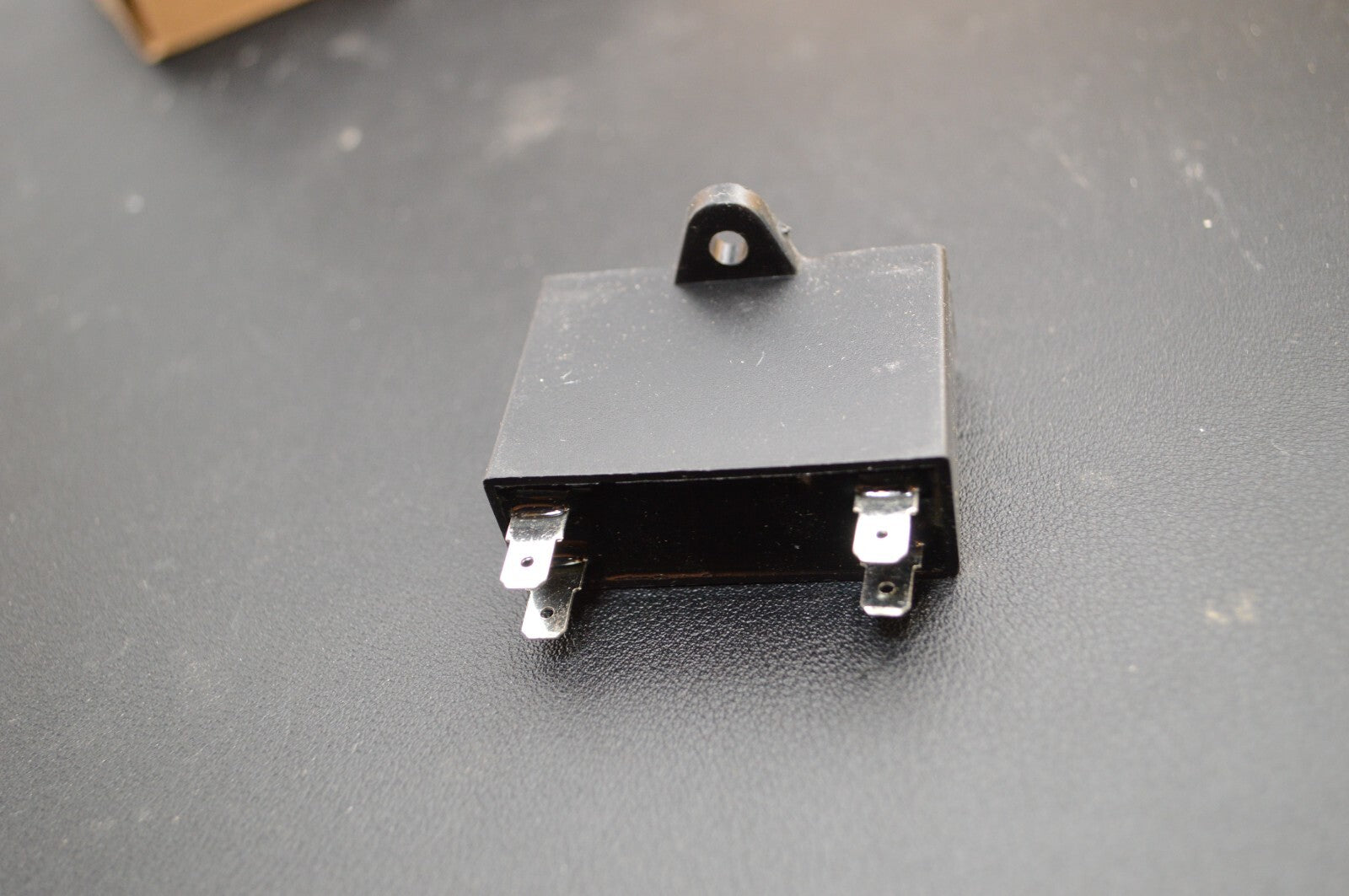 CBB61 Capacitor 4uF 450V AC Double Insert Metalized Polypropylene Film 4 pcs