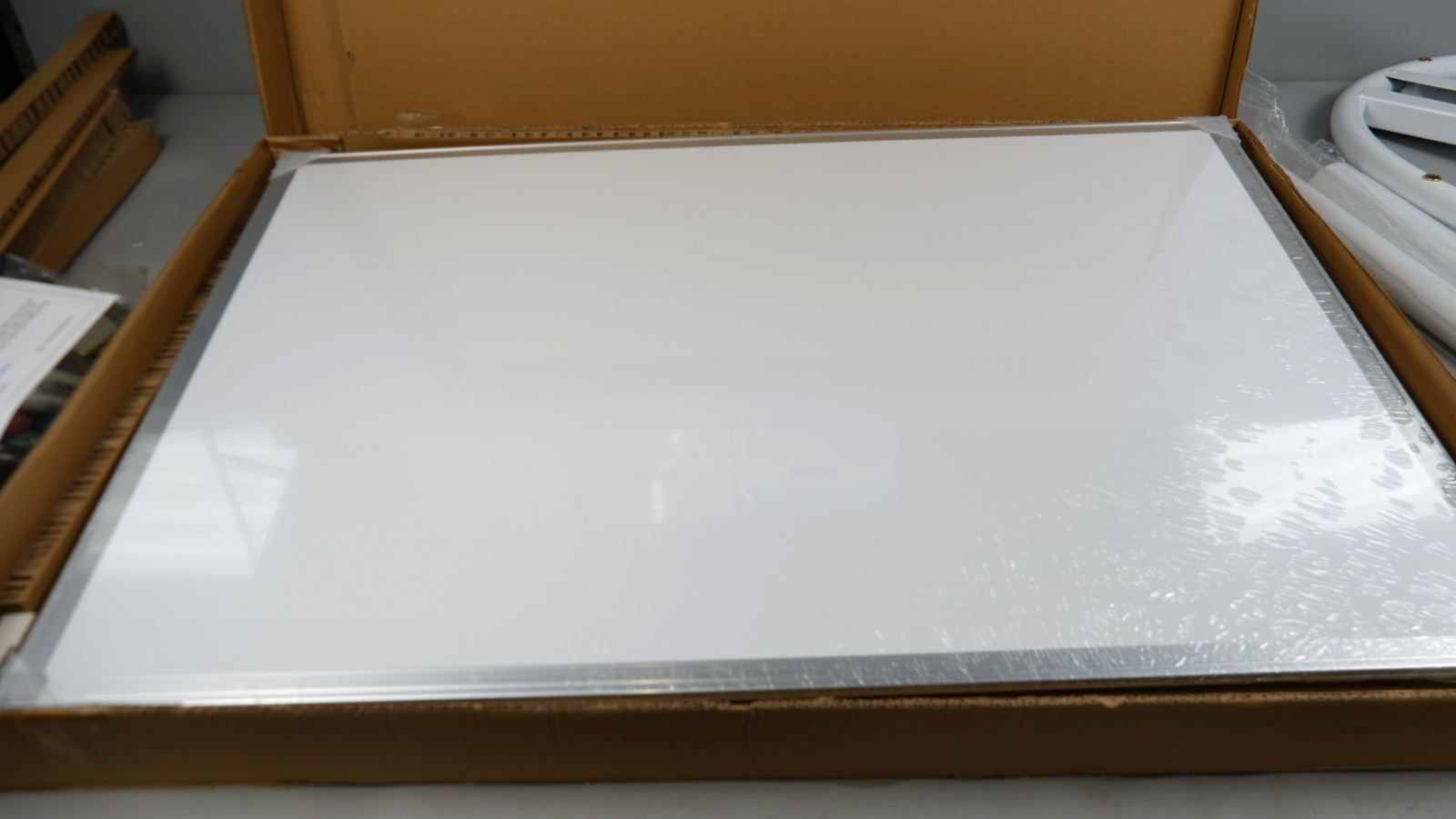 Flip Chart Stand Mobile Whiteboard 90 x 60cm Magnetic Dry Erase Board Stand