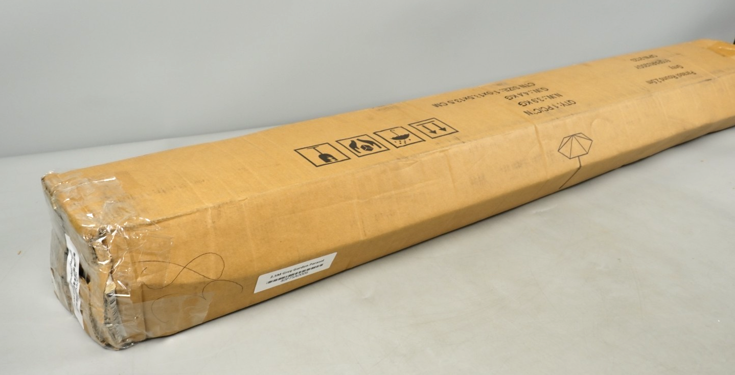 2.5M Grey Garden Parasol Sun Shade Umbrella SunDazeCrank Handle Tilt Mechanism