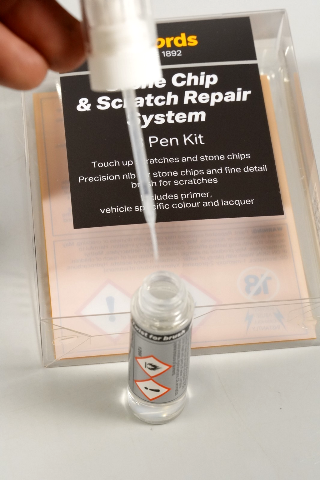 Hyundai Stardust Grey Metallic Touch Up Paint Stone Chip & Scratch Repair Kit