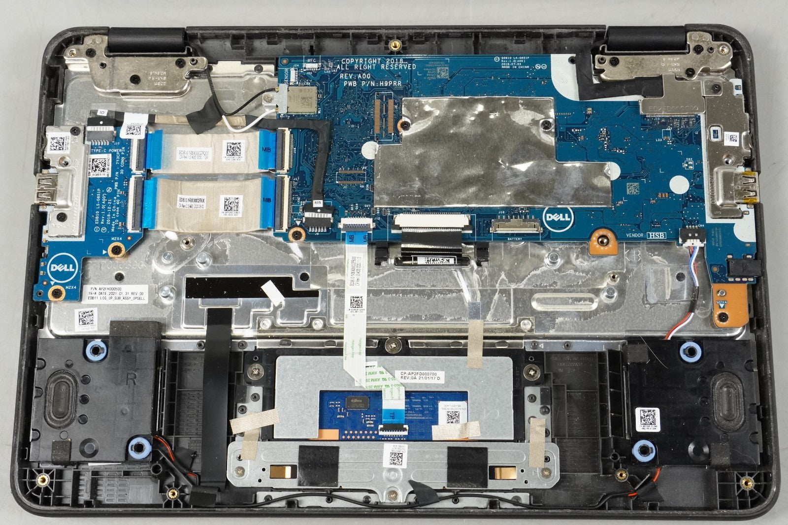 FAULTY DELL Chromebook 3100 P29T Cracked Screen No Battery