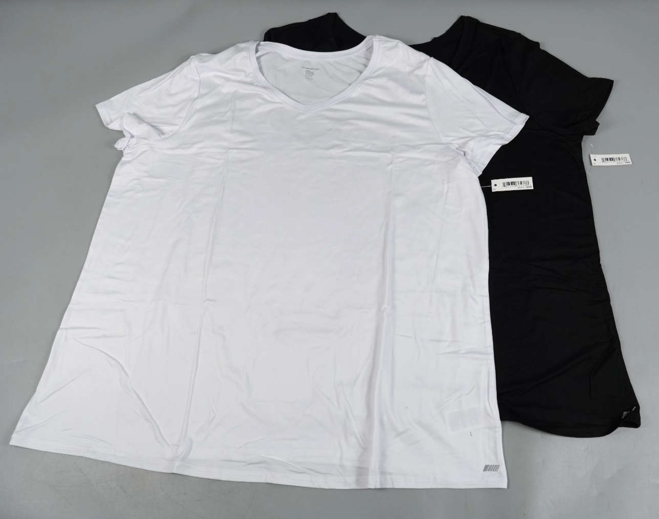 XXL Women's Shirt T-Shirt Tech Stretch Short-Sleeve V-Neck Multipacks Amazon Ess