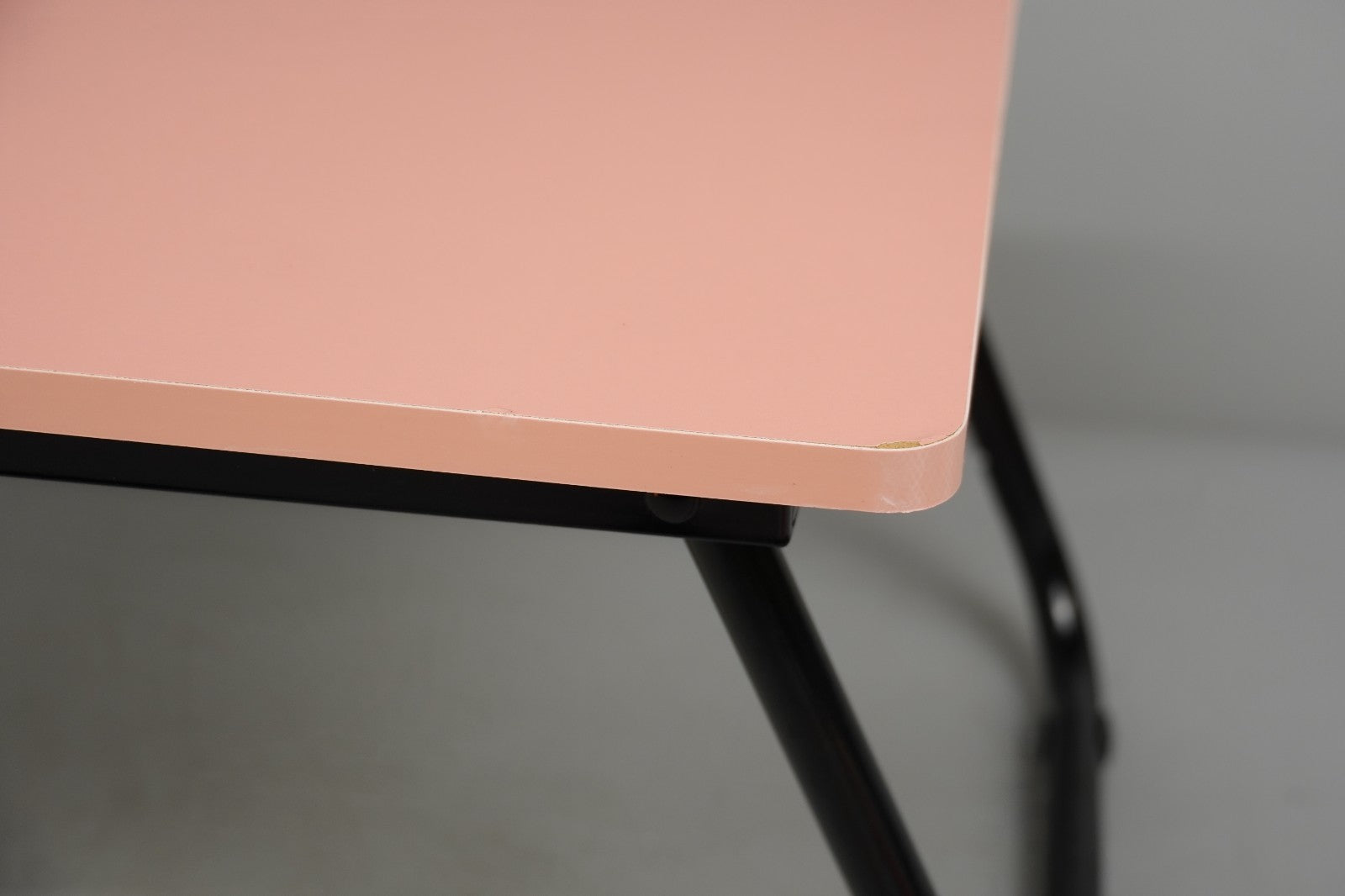 Adjustable Laptop Table with Cup Slot Portable Laptop Stand Bed Table Pink