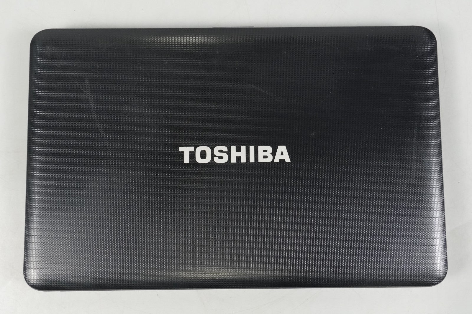 Toshiba Satellite C850-1D2, Pentium B960 Dual Core 2.20 GHz, 4GB Ram, 128GB SSD