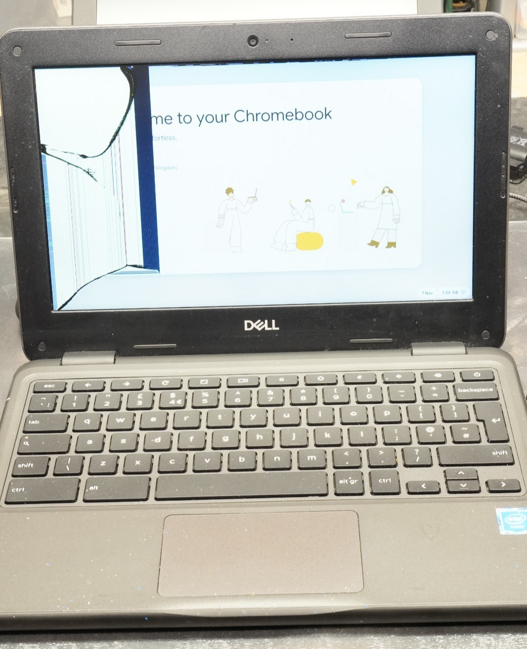 FAULTY DELL Chromebook 3100 P29T Cracked Screen No Battery