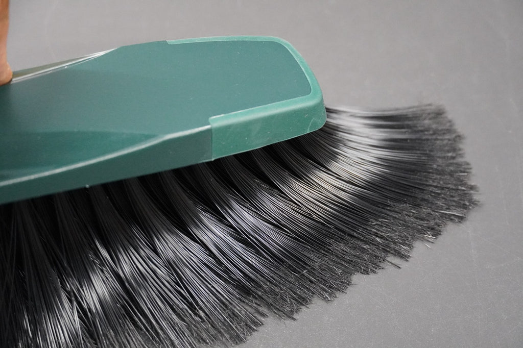 Heavy Duty Outdoor Garden Broom 30cm Soft Bristle Sweeping Brush Long Handle