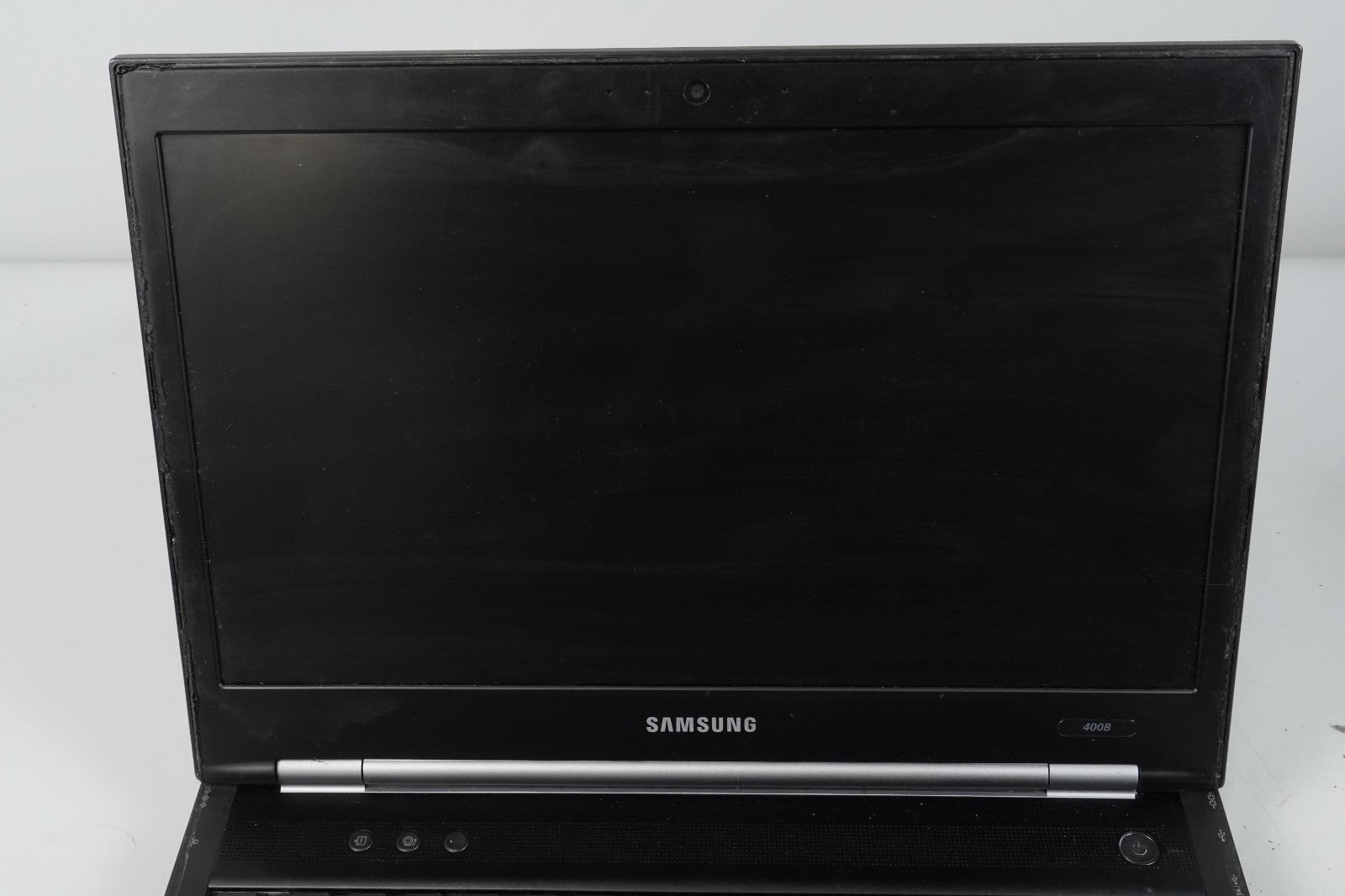 Laptop Samsung 400B Core i3 Intel HD Graphics for Spares or Repairs