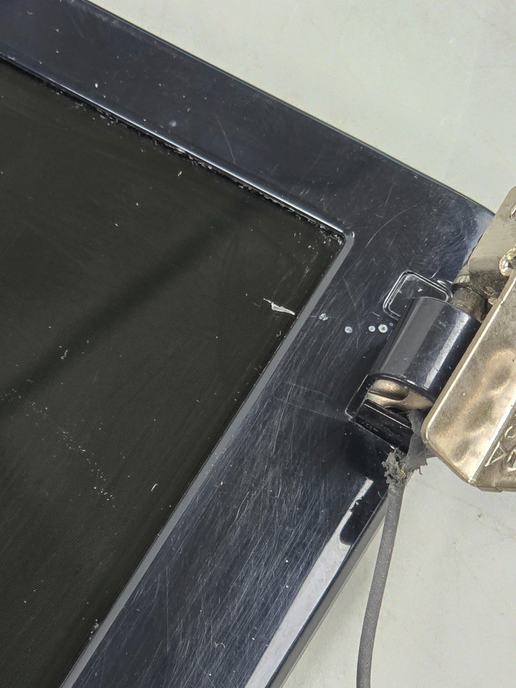 Lenovo G580 2189 Screen Assembly Replacement Used Part pull off working machine