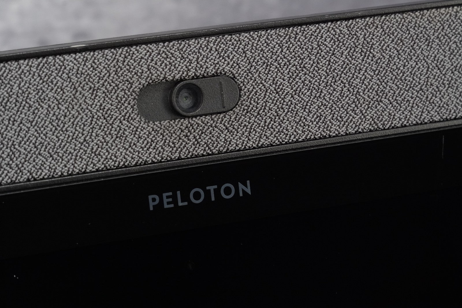 Peloton PLTN-TTR01 22" Android Tablet Display Touchscreen 4 Speaker WiFi Camera2