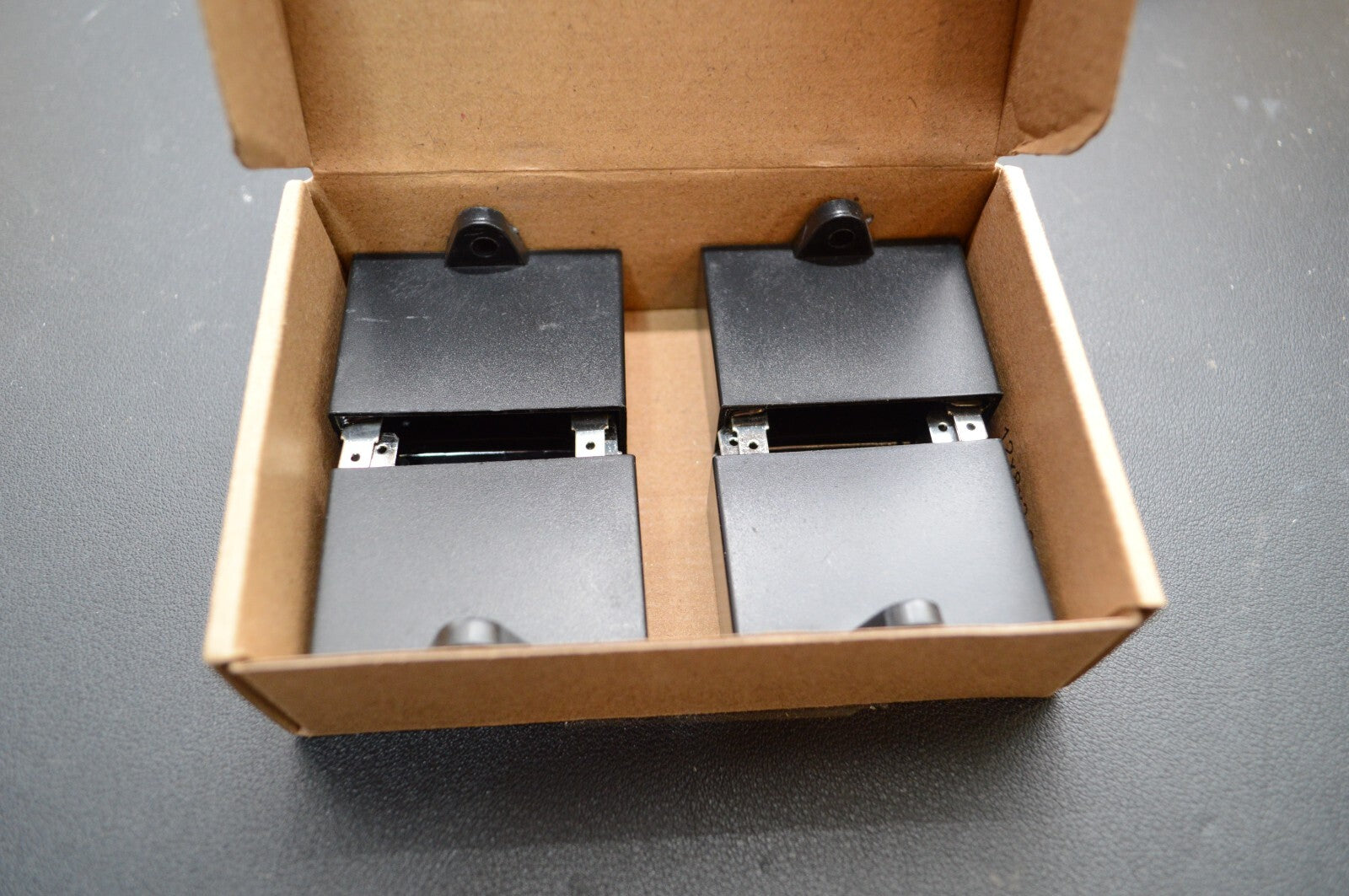 CBB61 Capacitor 4uF 450V AC Double Insert Metalized Polypropylene Film 4 pcs