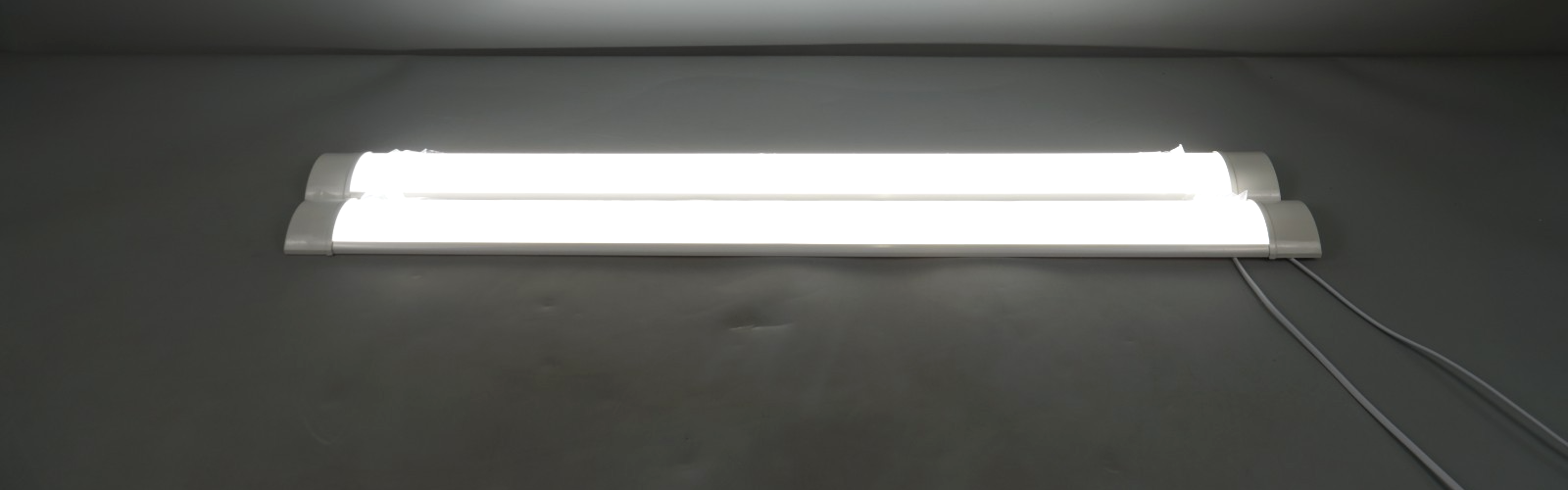 LED Batten Lights 3FT 25w 2760lm Fluorescent Light Tubes 2x 3000K/4000K/6500K