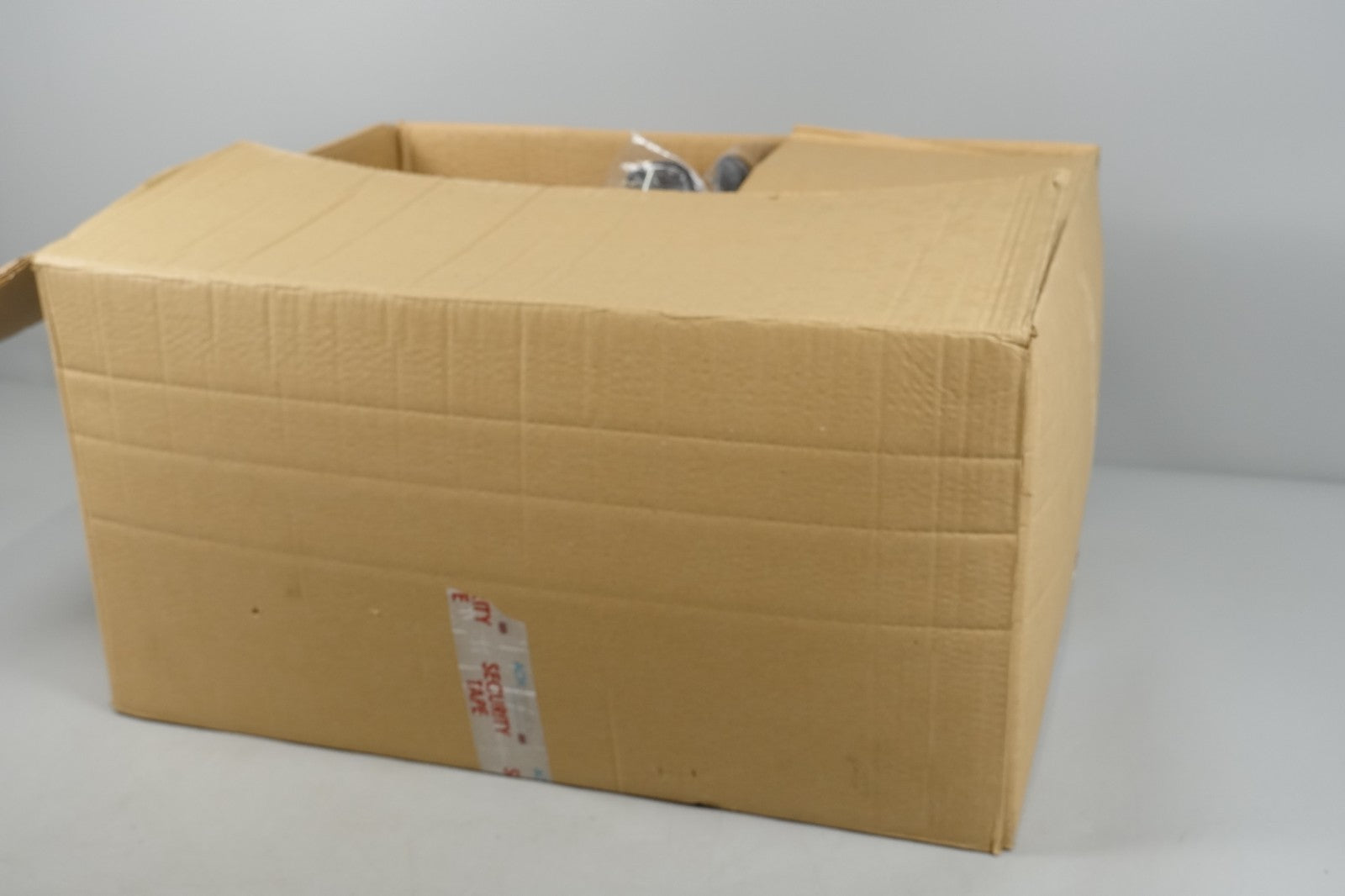 JOBLOT 300 Mixed Mens & Females Foster & Grant Sunglasses over £4000 RRP Carboot