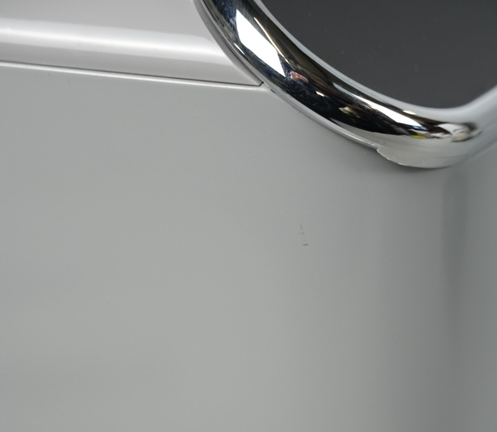 Espresso machine with digital LED display Salter with milk frothing wand