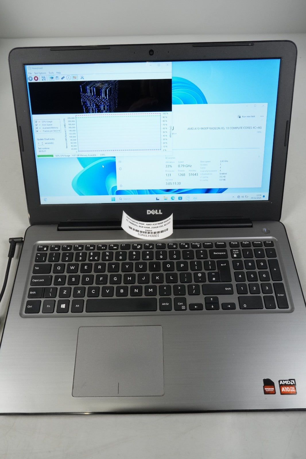 Windowsノート本体 DELL Inspiron 5567 P66F i3-7100U ノートPC DELL Inspiron 5567 P66F i3-7100U