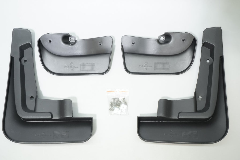 Transporter Caravelle T6 Multivan Kombi 2015 on Mudflaps Splash Guards Mudguards