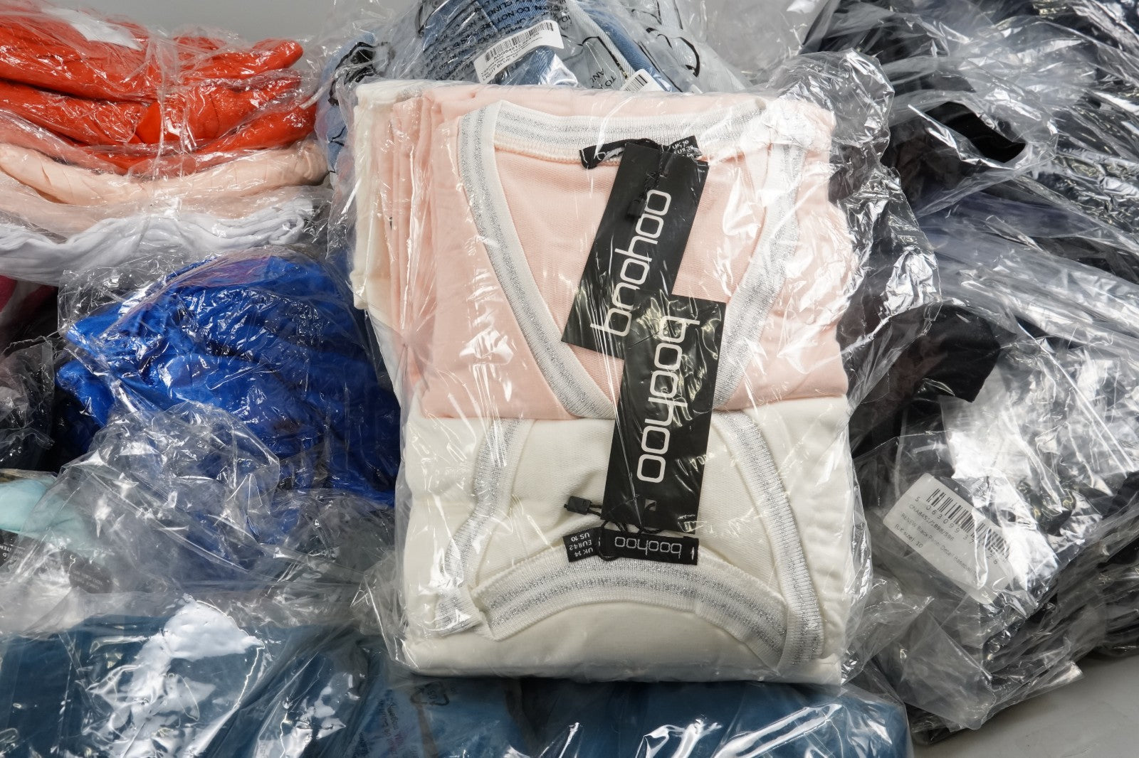 JOBLOT Branded Clothing approximative 8 packs 75 pieces Bulk New with tags