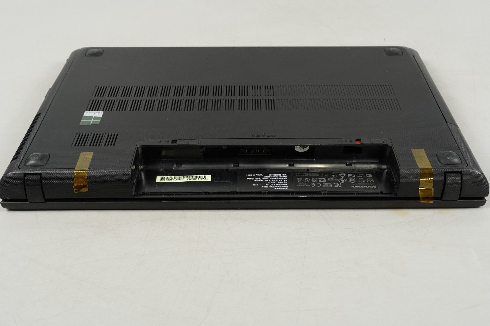 Lenovo G500 For Spares Core i3 3110M 2.4GHz 4 Cores Intel HD Graphics 4000