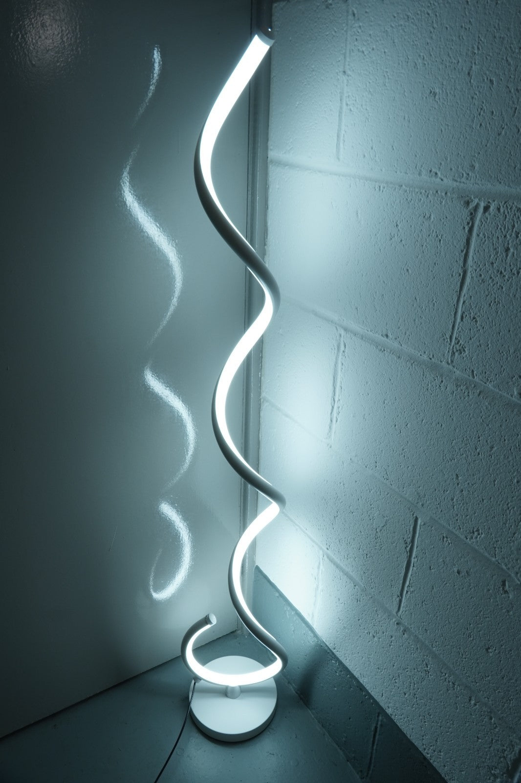Modern Spiral Floor Lamp 150CM 48W For Living Room Reading Indoor