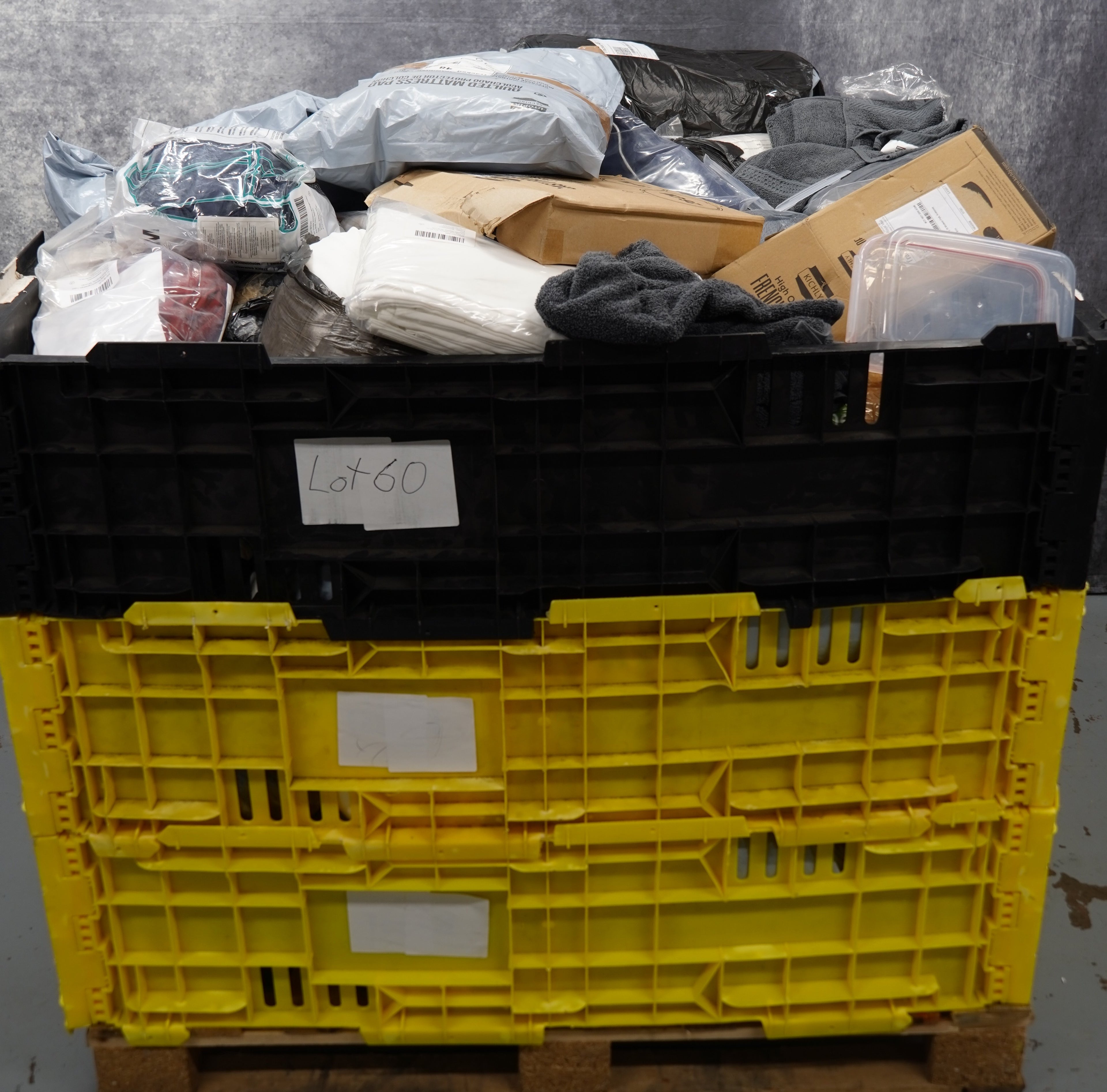 Lot 60 - Pallet of Home and Living Products