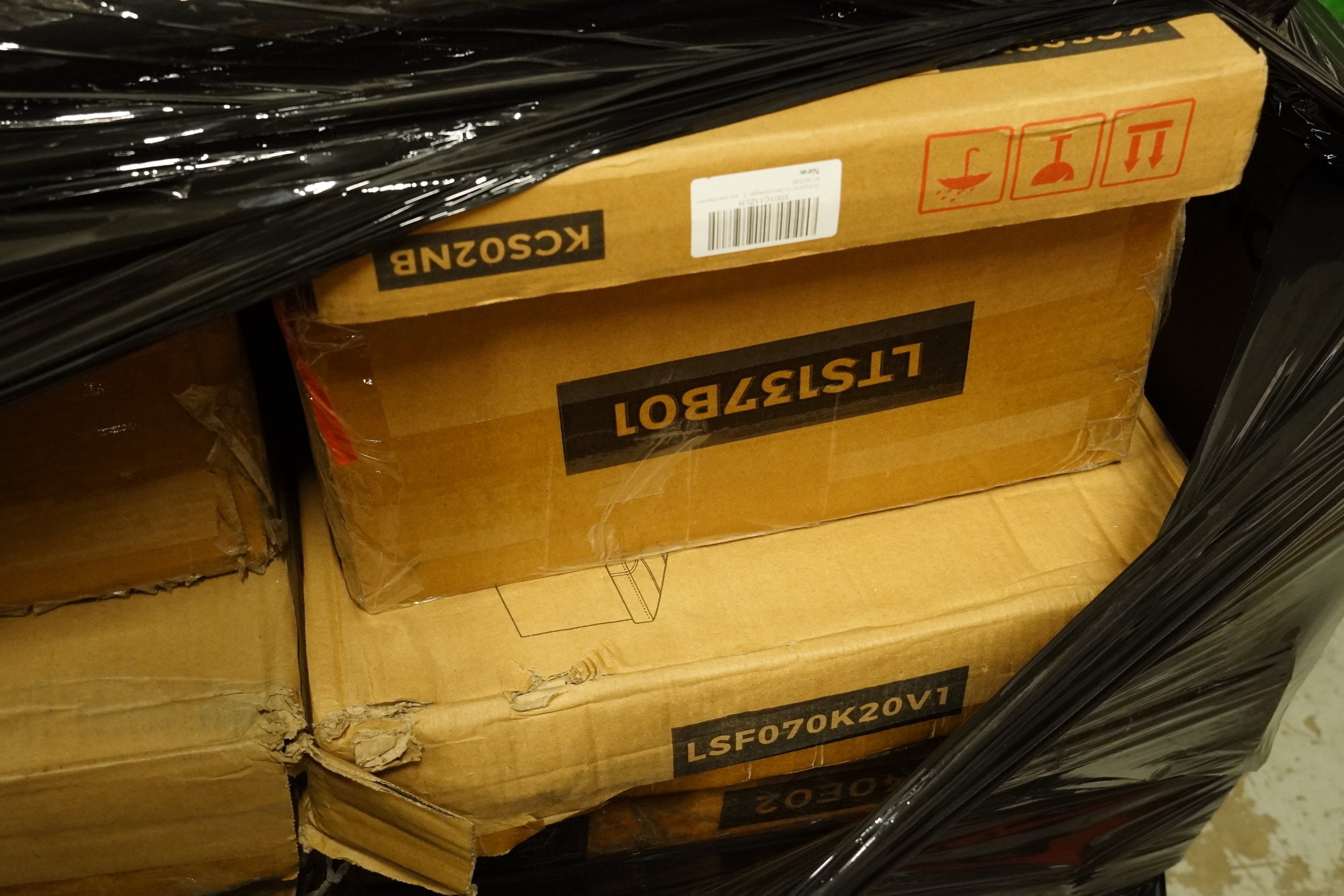 Lot 42 - Unmanifested Amazon Returns Pallet