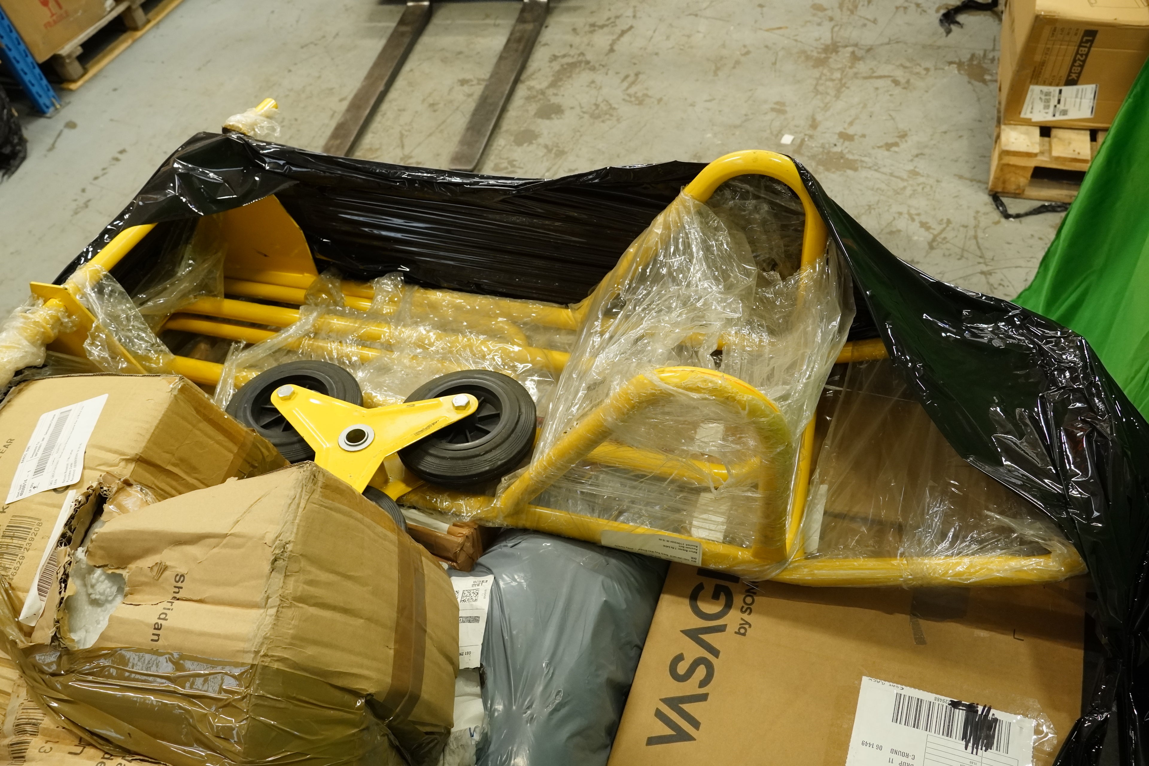 Lot 45 - Unmanifested mixed Amazon and B&Q Returns Pallet