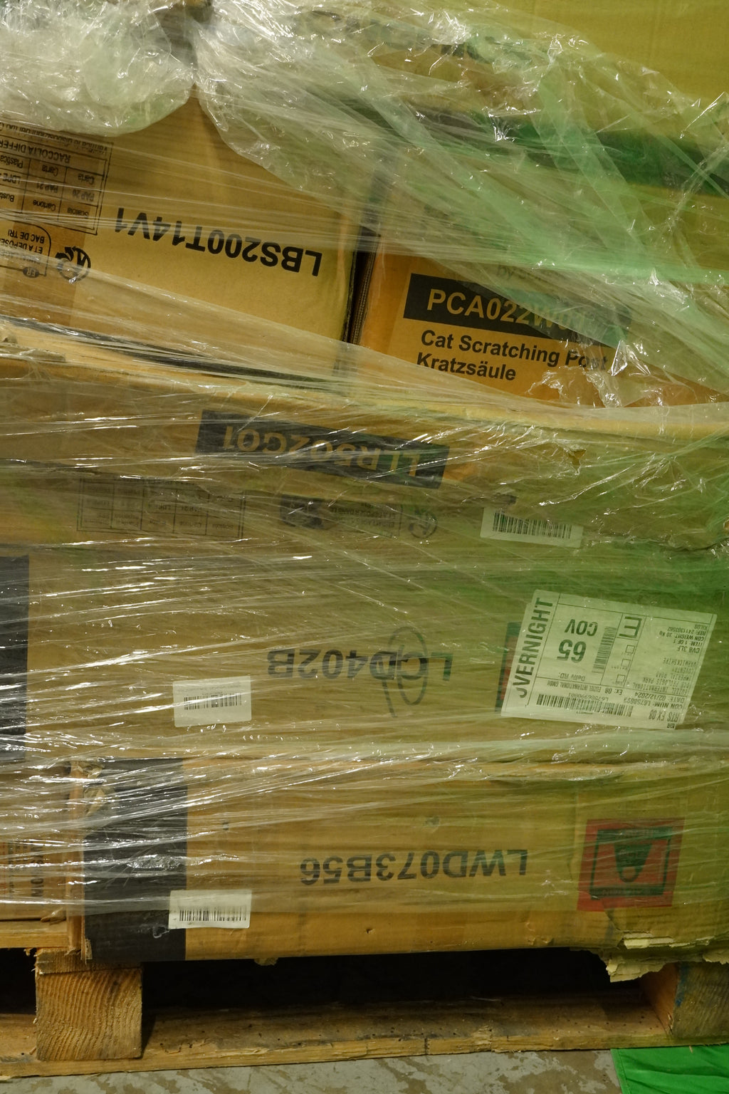 Lot 49 - Unmanifested Amazon Returns Pallet