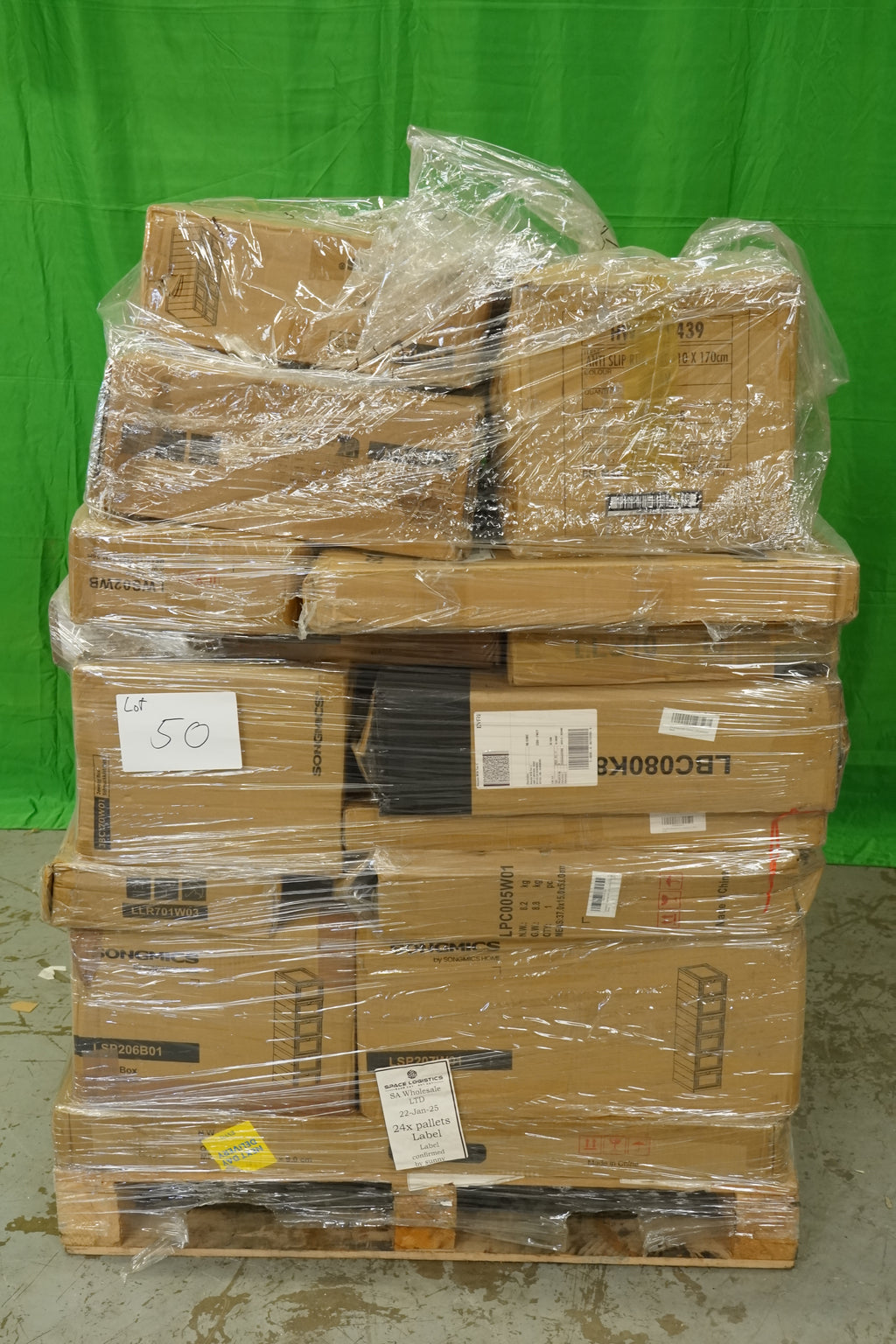 Lot 50 - Unmanifested Amazon Returns Pallet