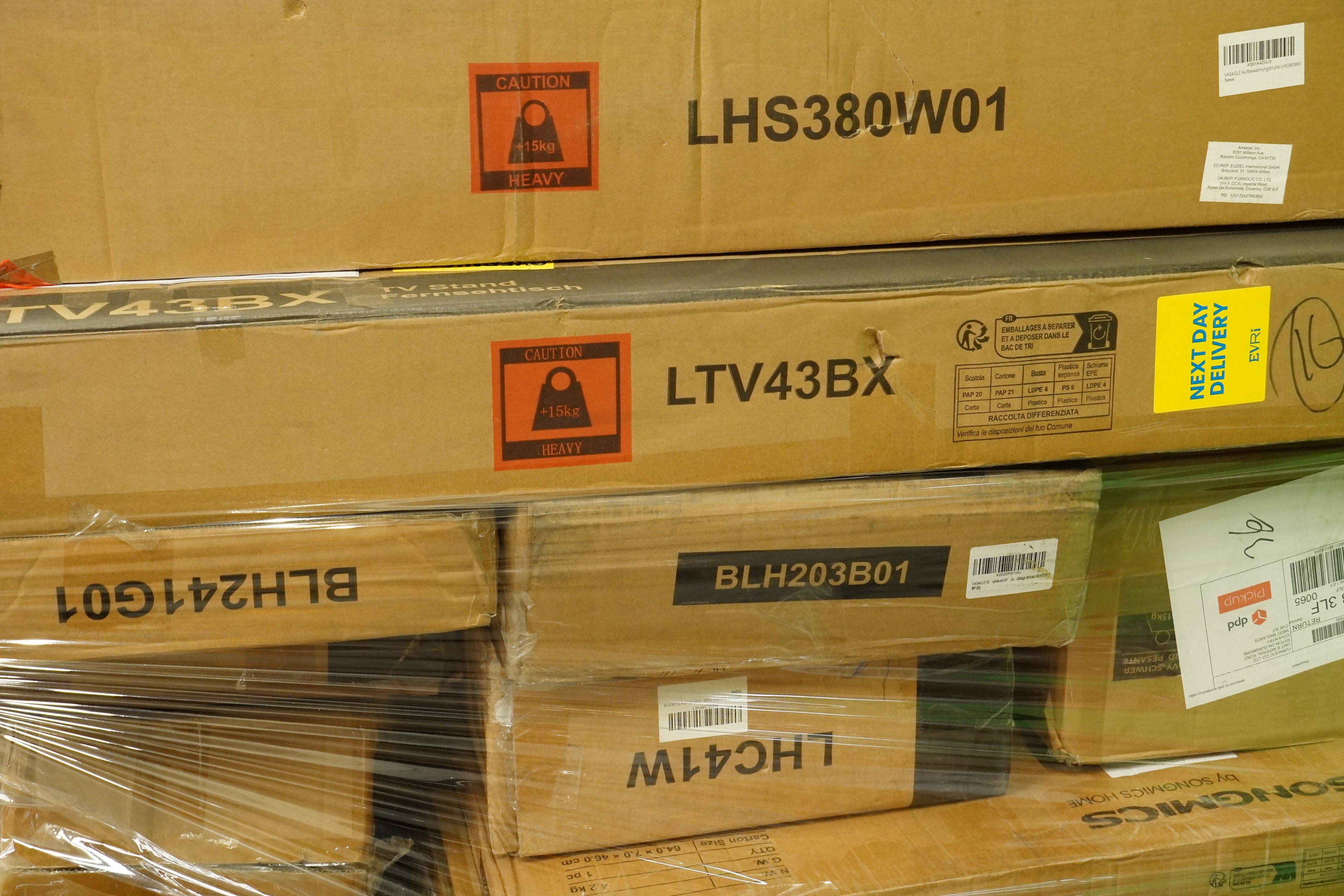 Lot 51 - Unmanifested Amazon Returns Pallet