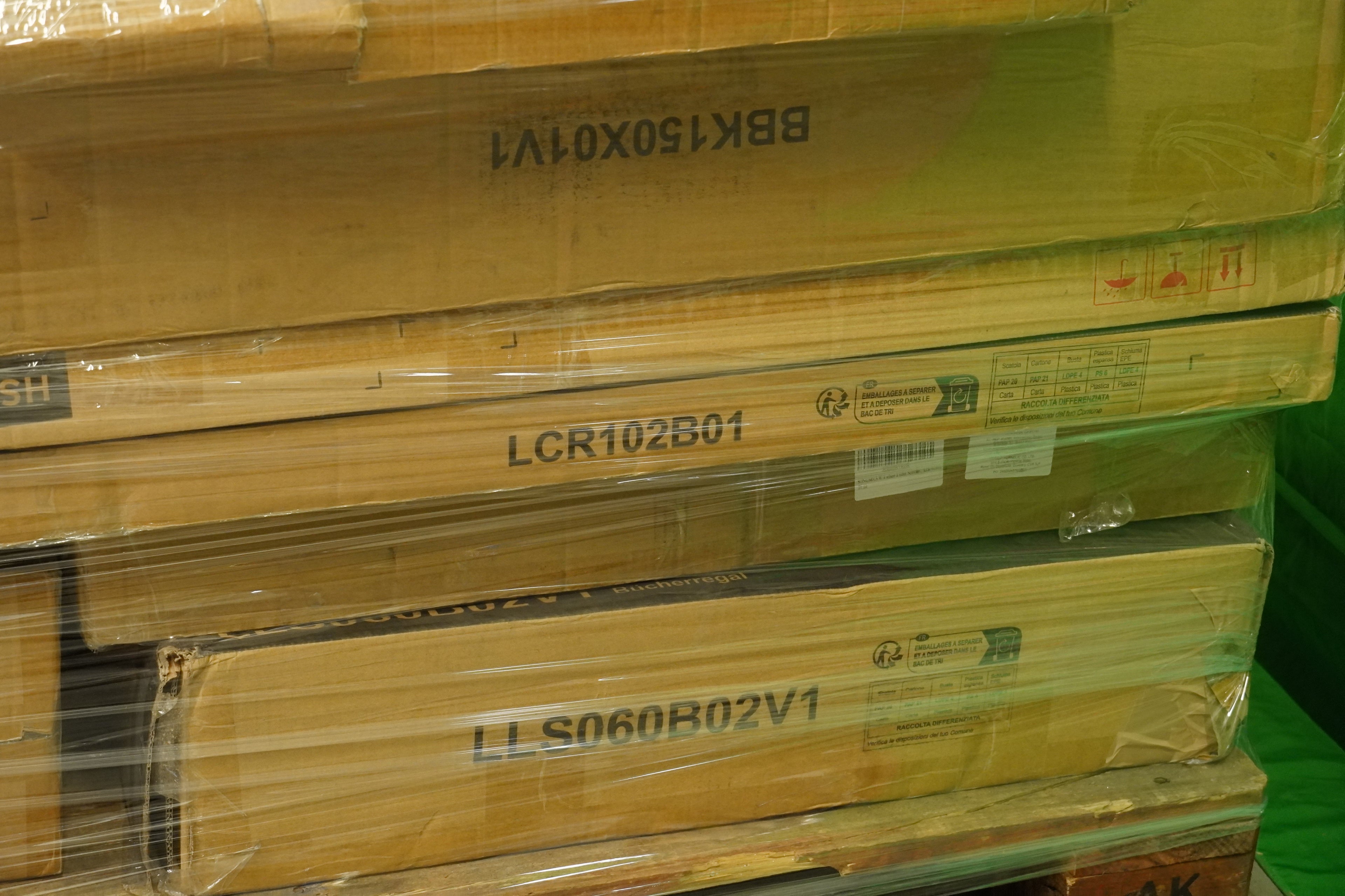 Lot 51 - Unmanifested Amazon Returns Pallet