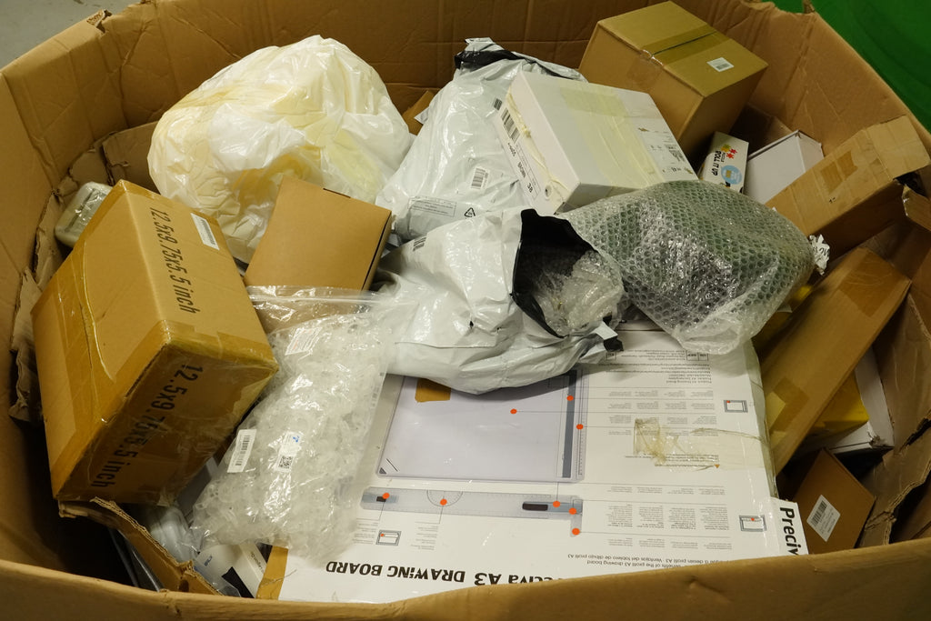 Lot 57 - Amazon Mixed Pallet of New and Returned items