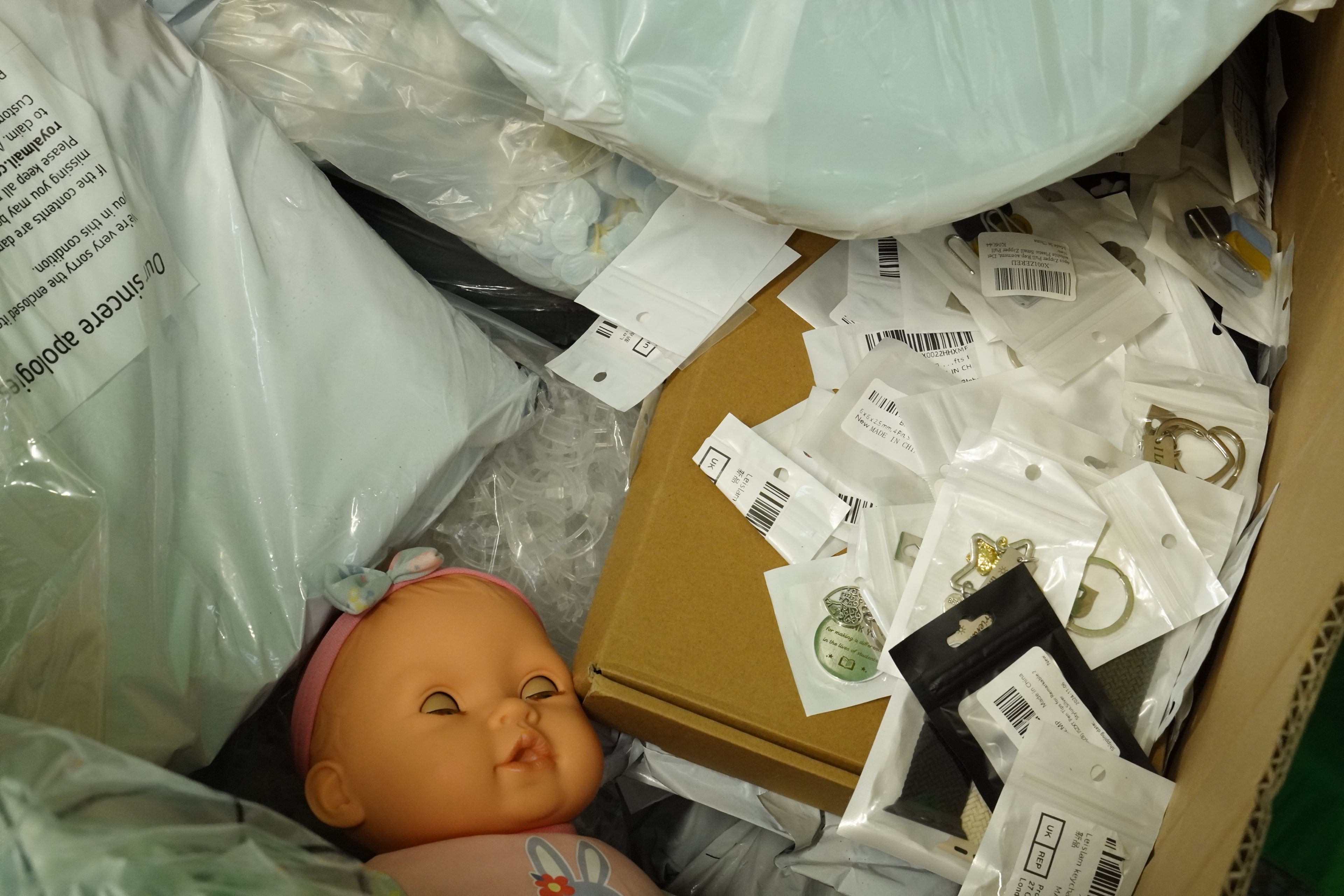 Lot 59 - Amazon Mixed Pallet of New and Returned items