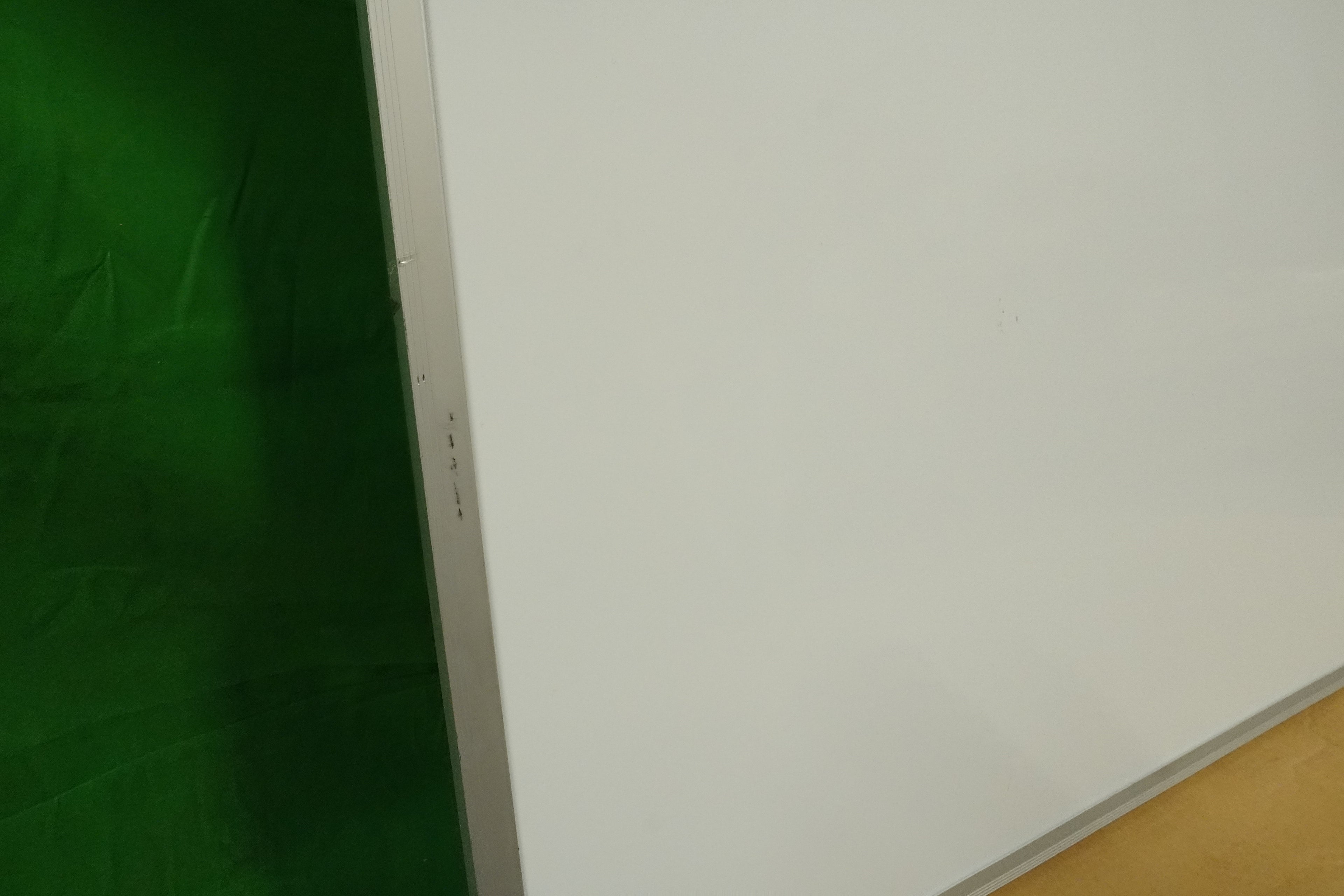 Dry Wipe Magnetic Whiteboard 120x90 cm Dry Erase White Board with Pen Tray - COLLECTION ONLY